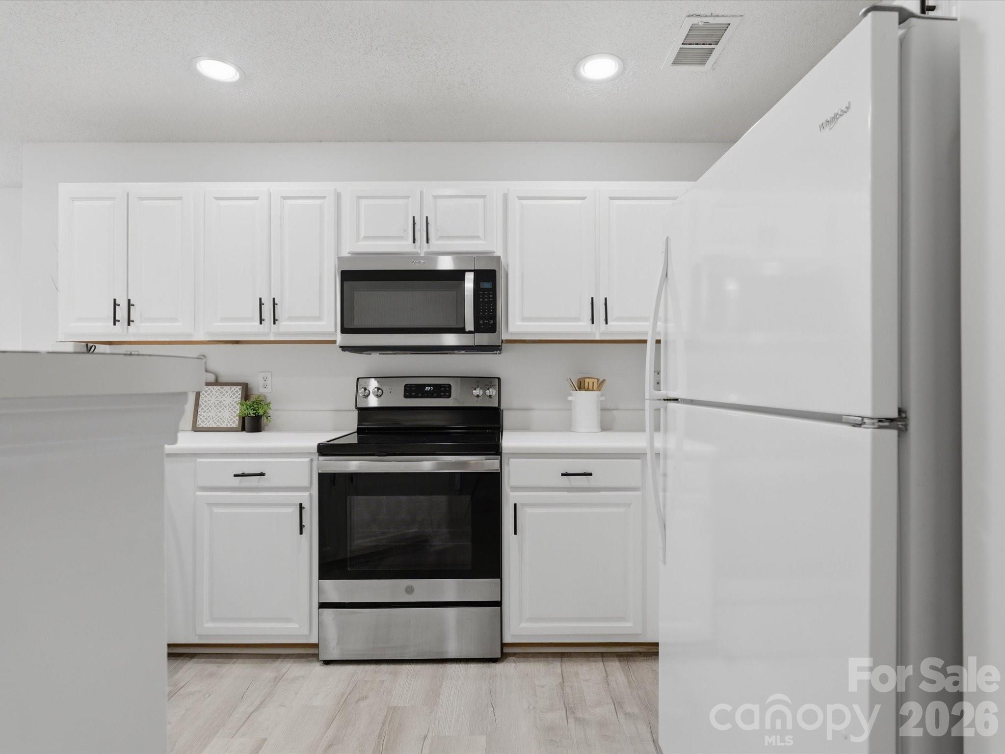 Maplecrest - Residential
