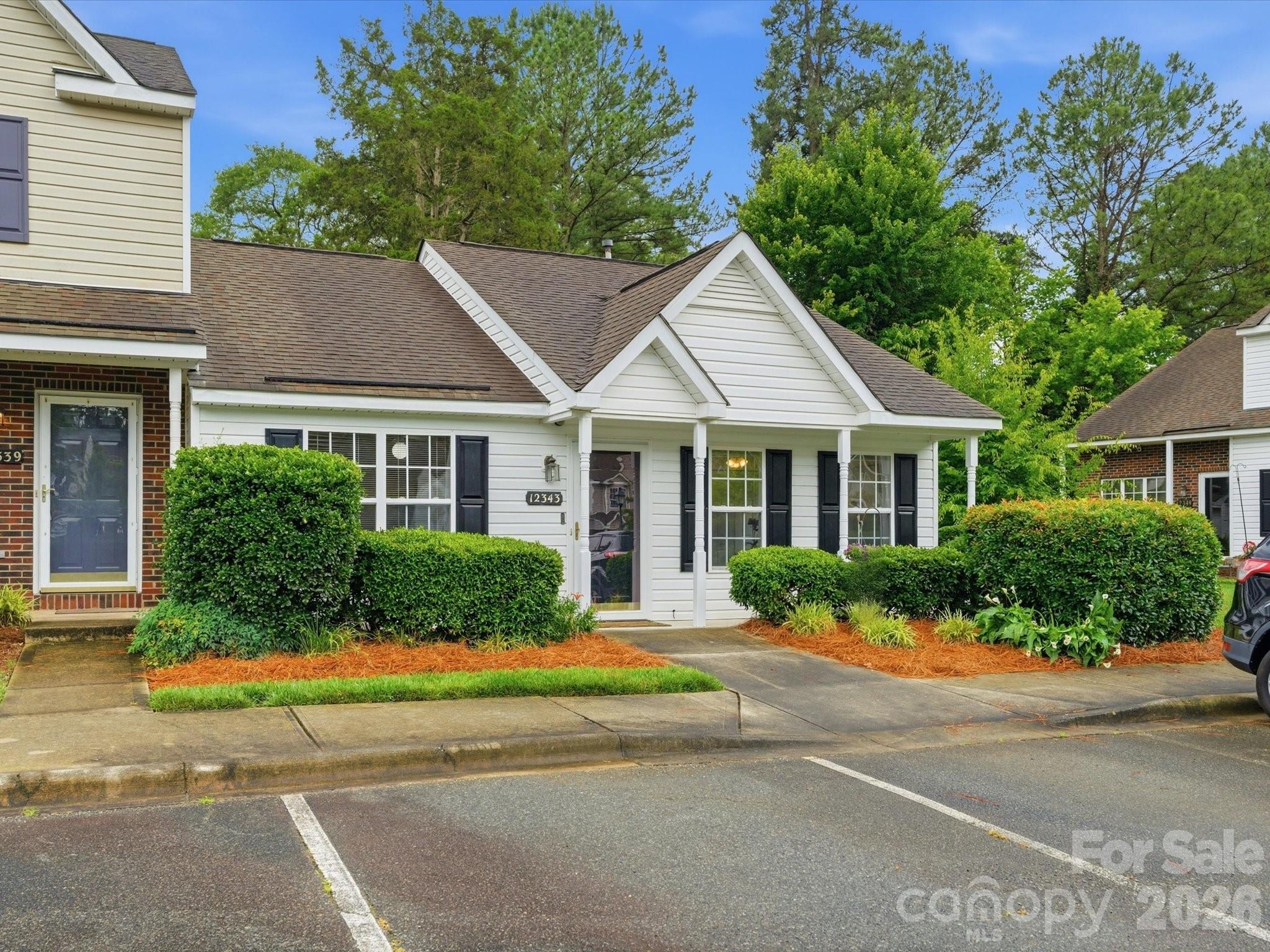 Maplecrest - Residential