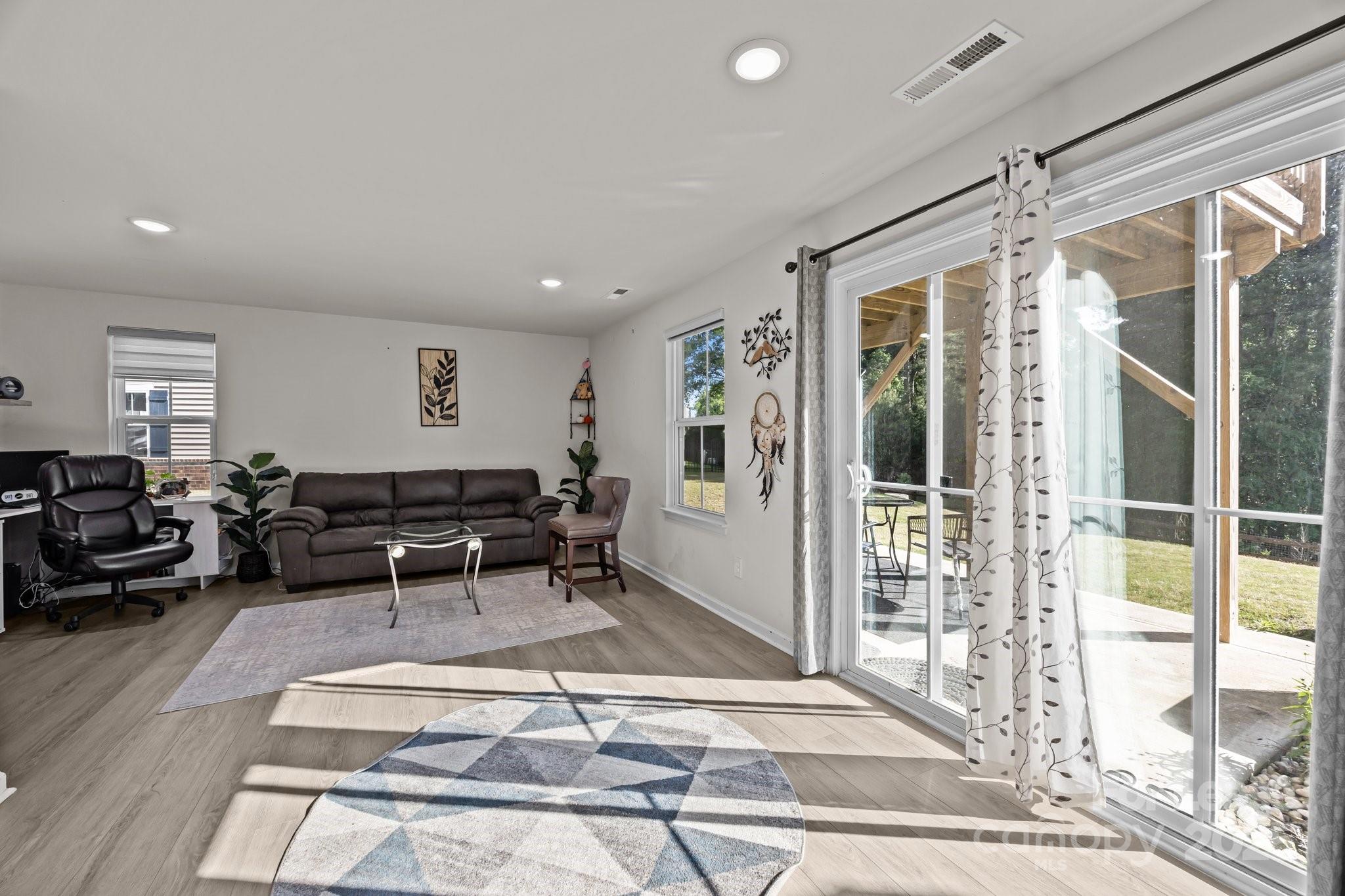 Grantham Place - Residential Lease