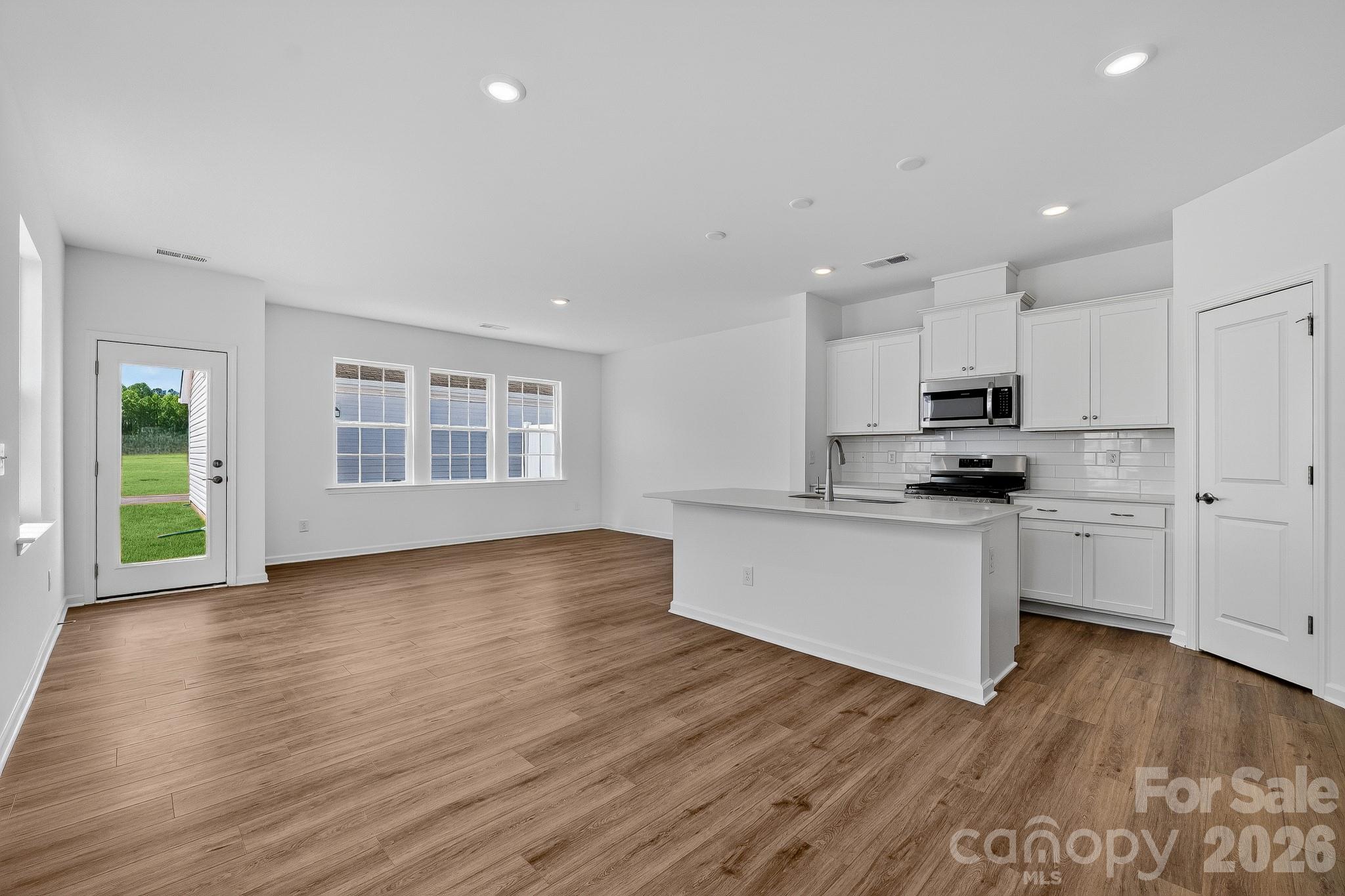 The Vines - Residential