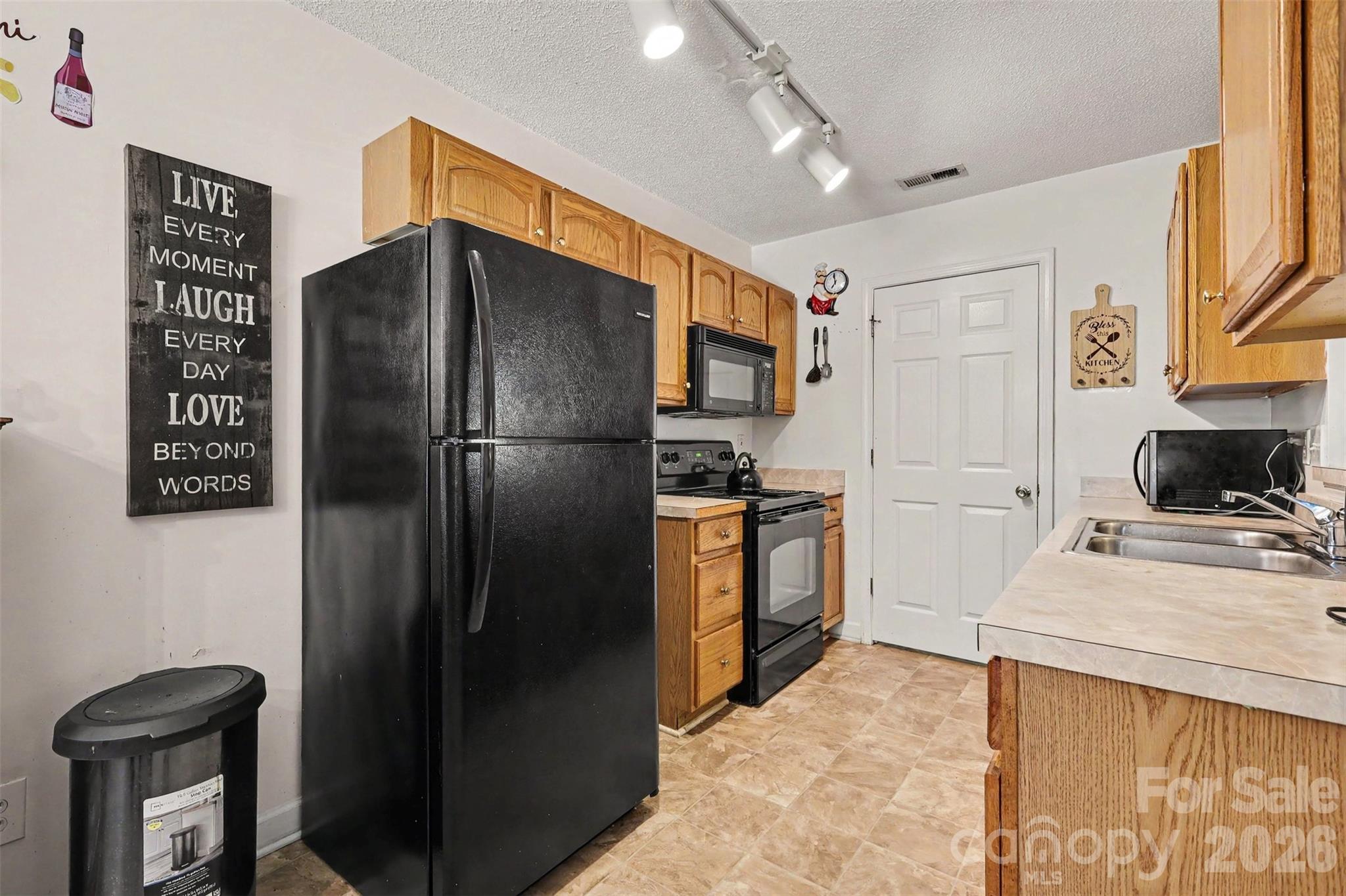 Sadler Ridge - Residential
