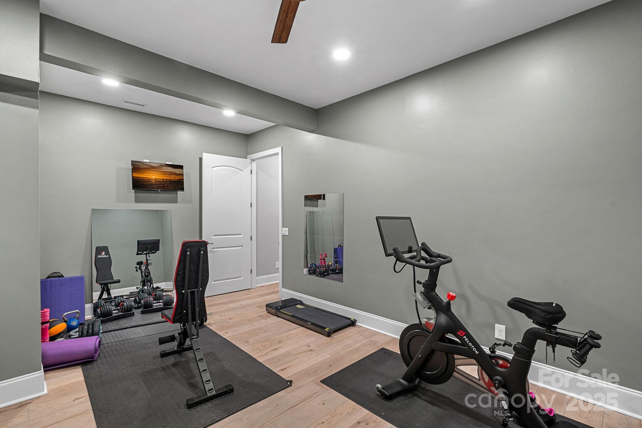 Barber Rock - Residential