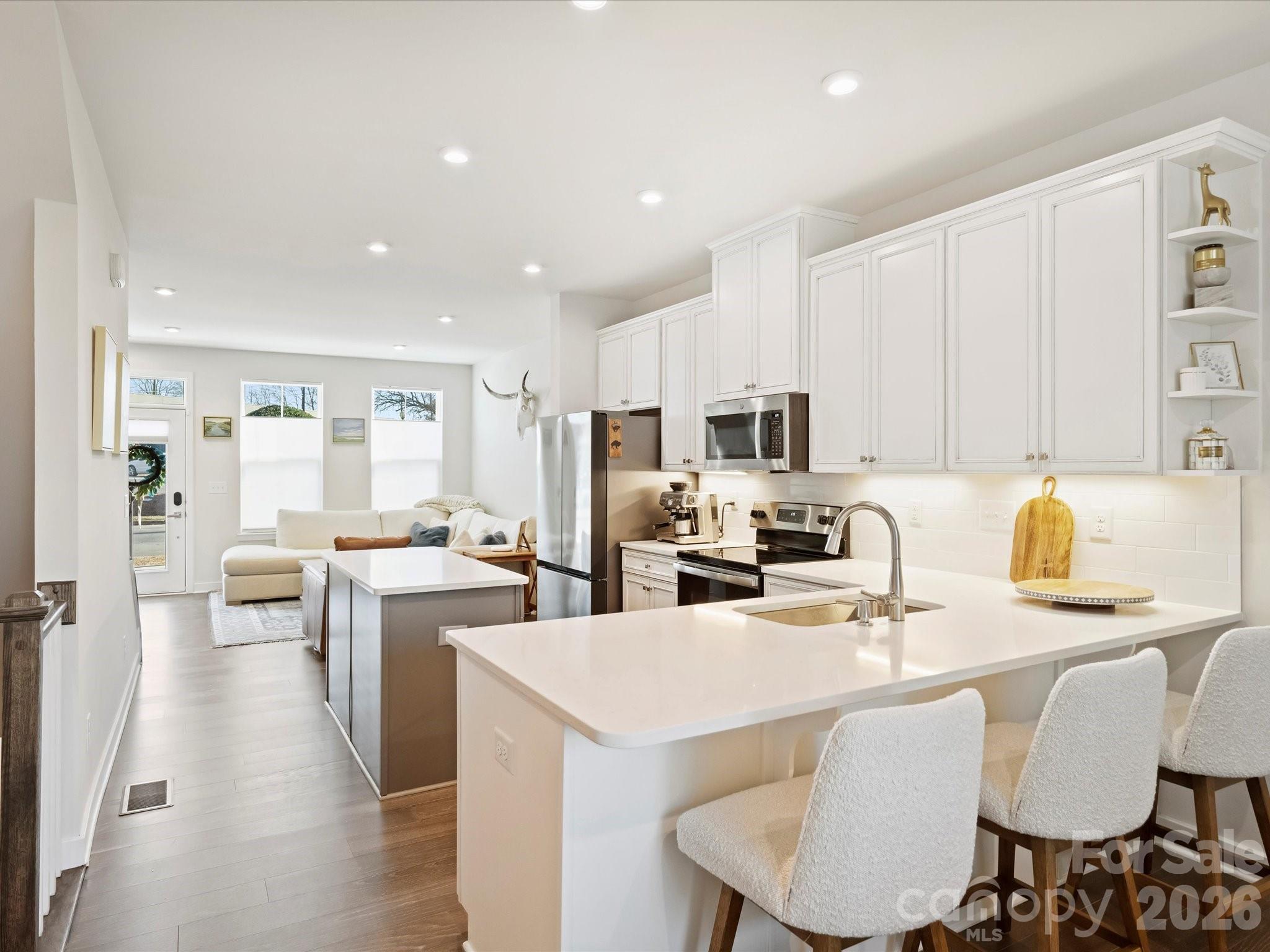Southrail Station - Residential