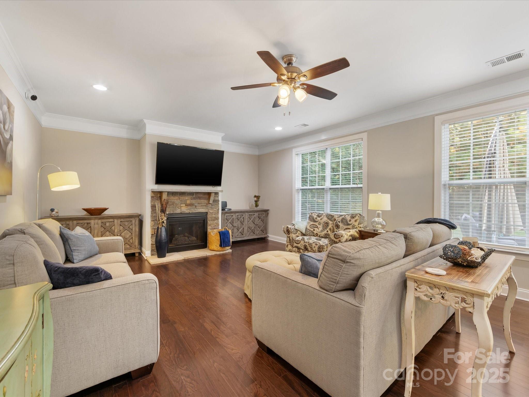 Lake Ridge - Residential