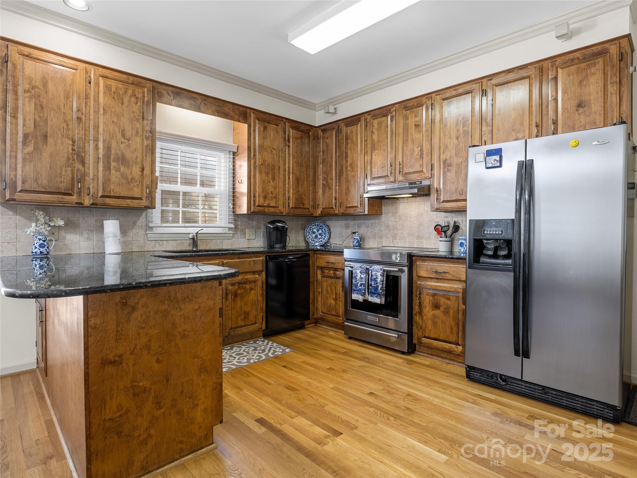Hampton Woods - Residential