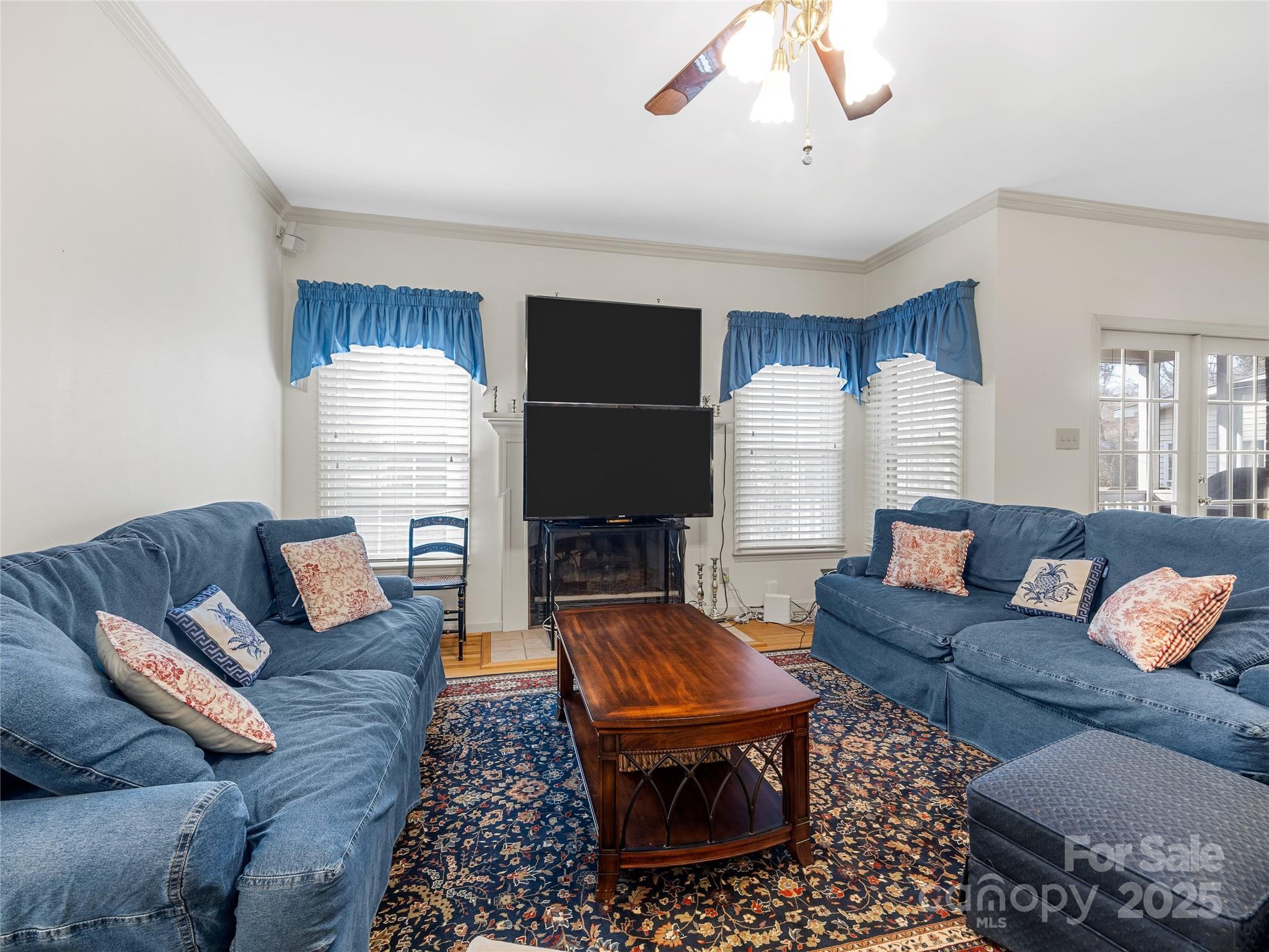 Hampton Woods - Residential