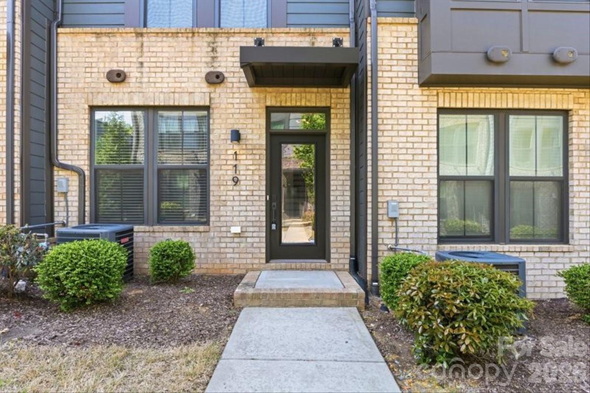 Tremont Square - Residential