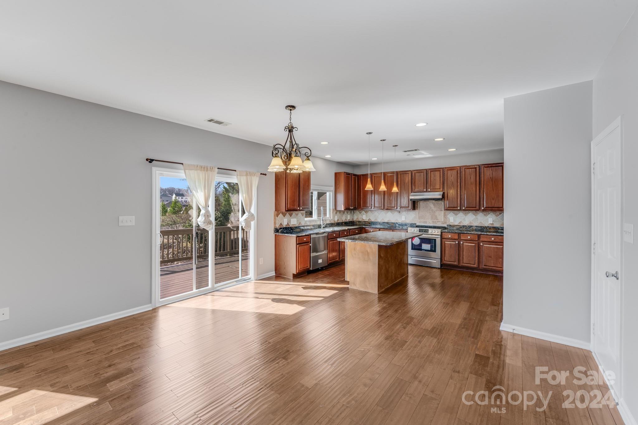 Madison Green - Residential