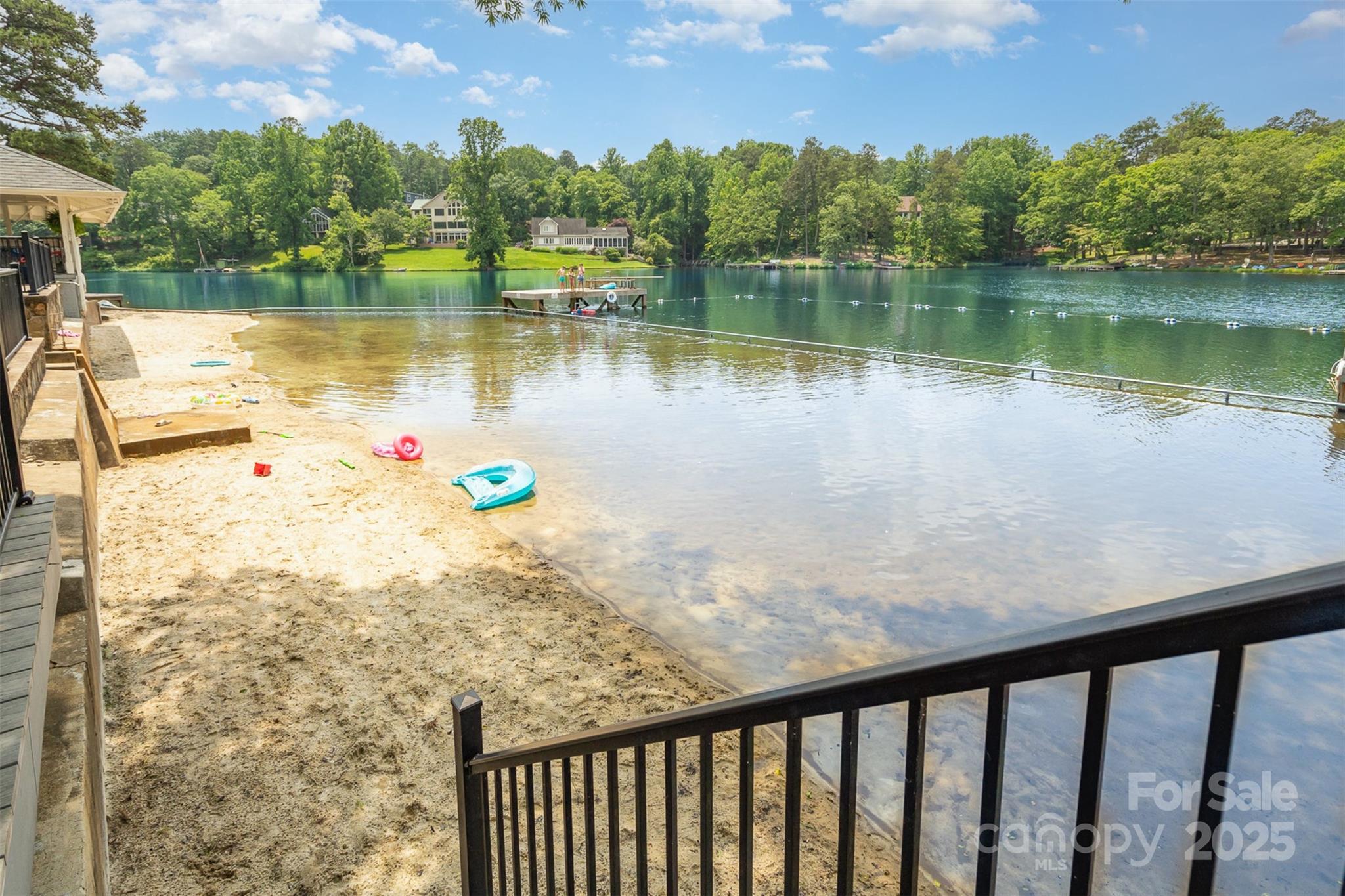 Lake Montonia - Residential