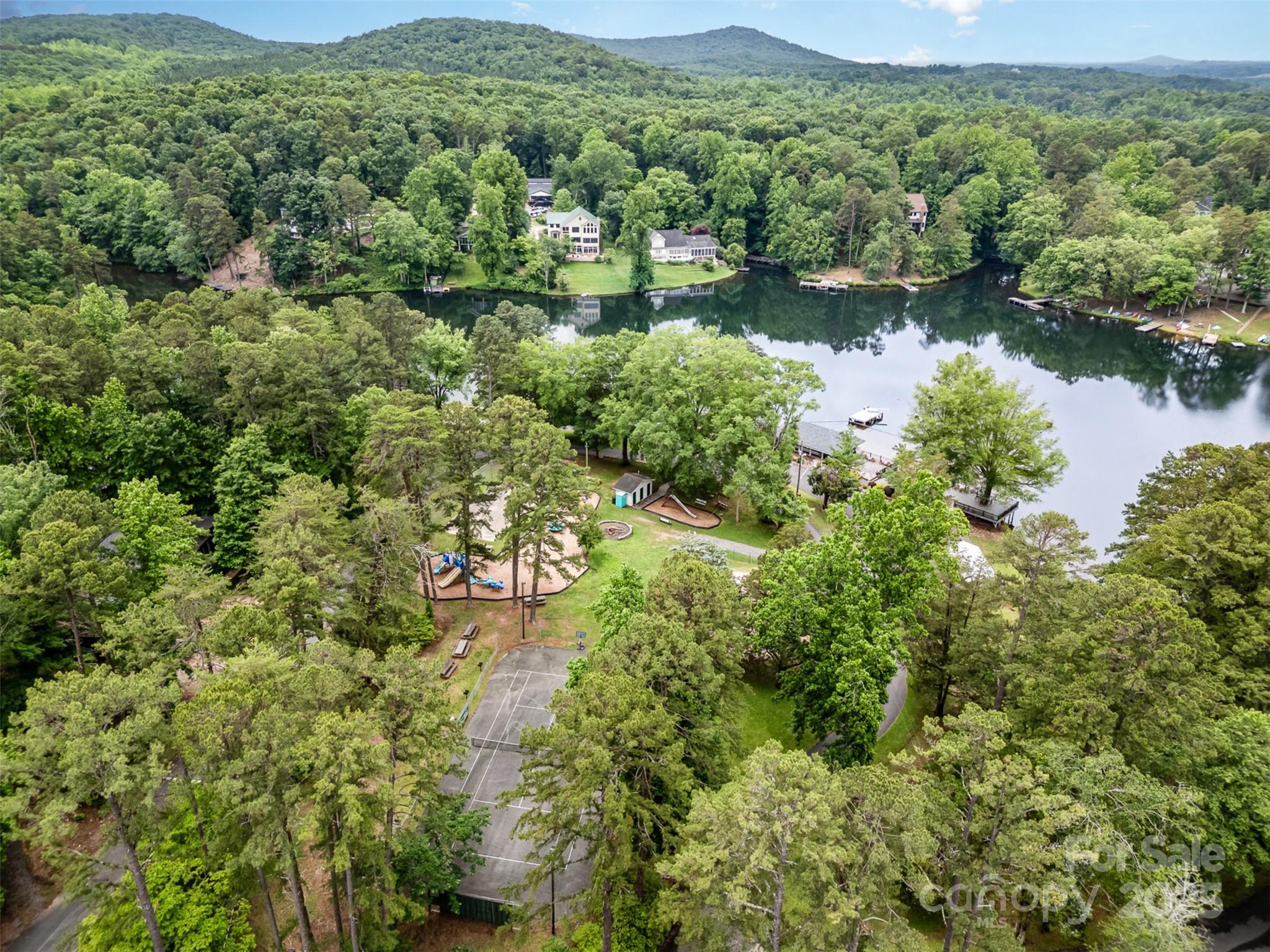 Lake Montonia - Residential