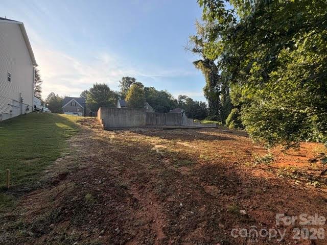 Hampton Place - Land