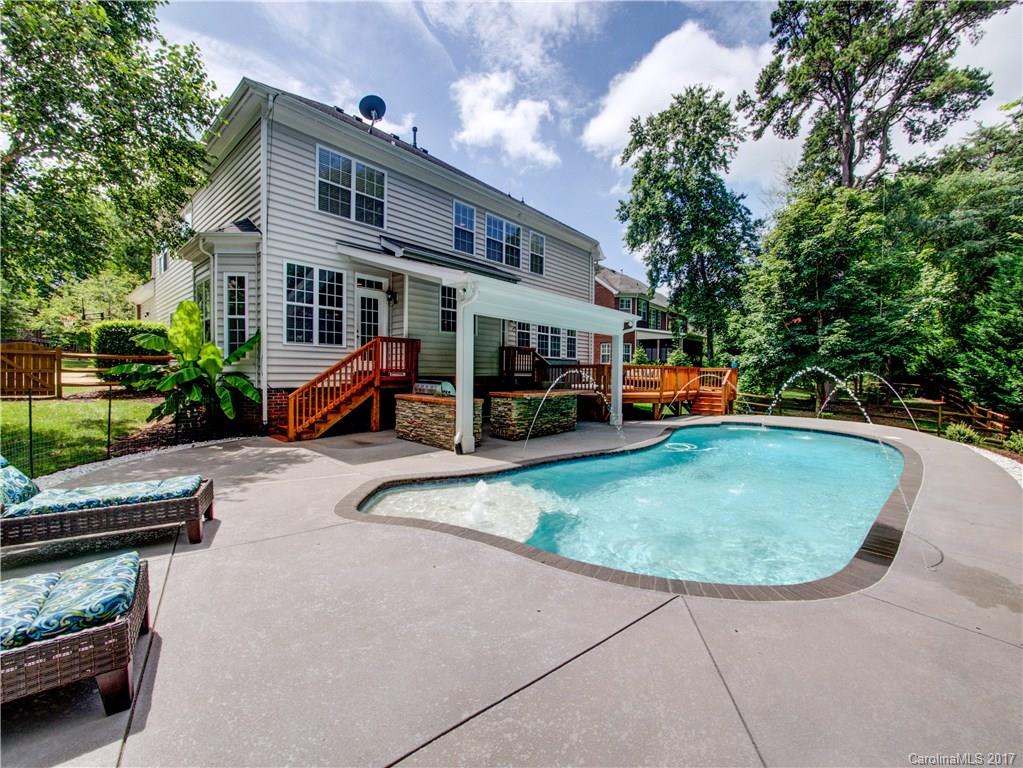 Macaulay - Residential
