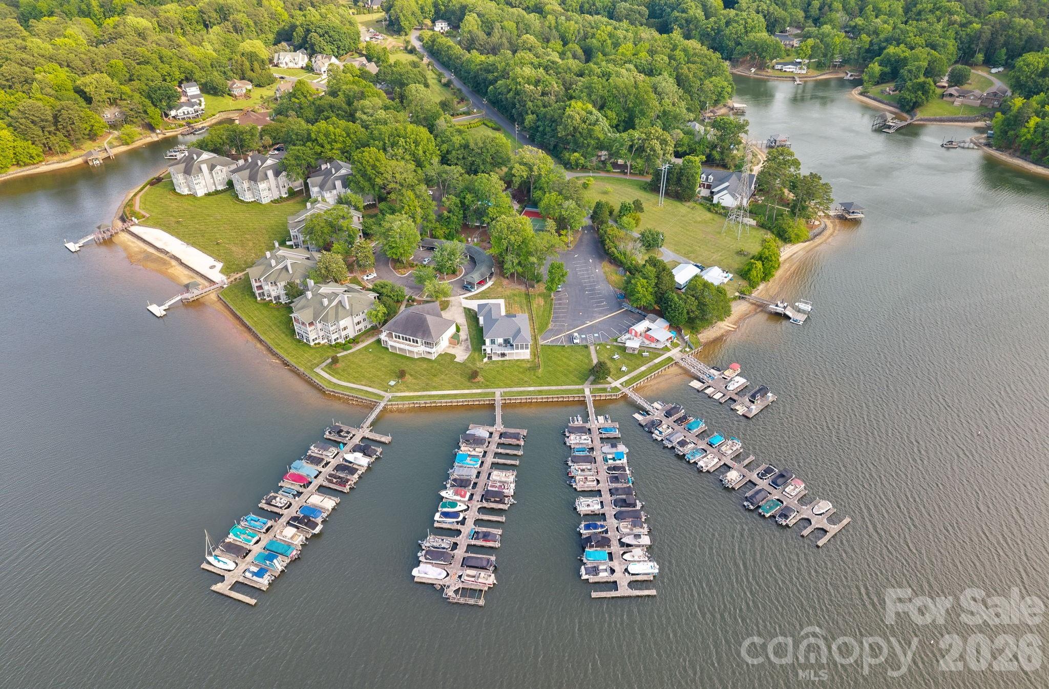 Lake Club - Residential