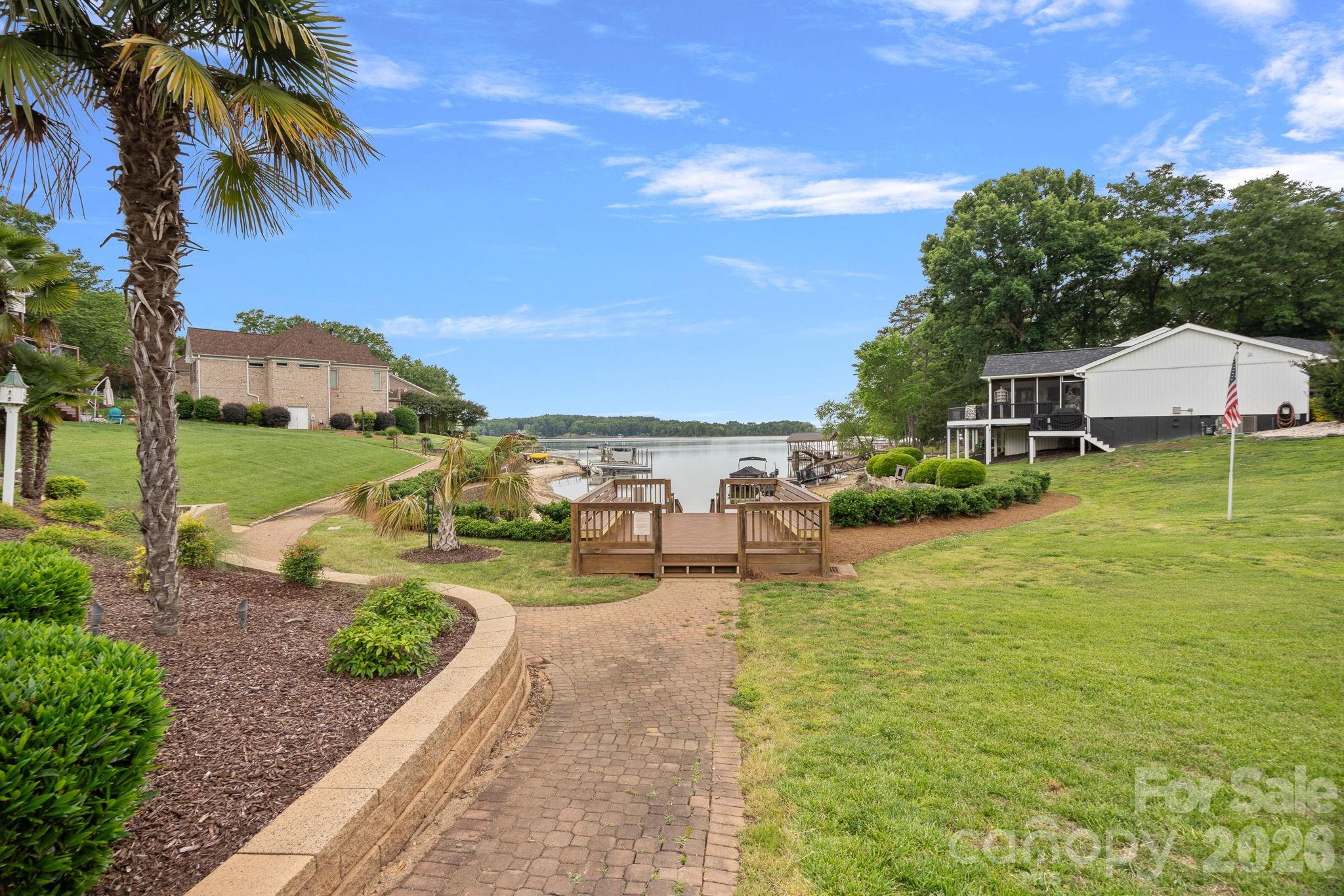 Lake Club - Residential