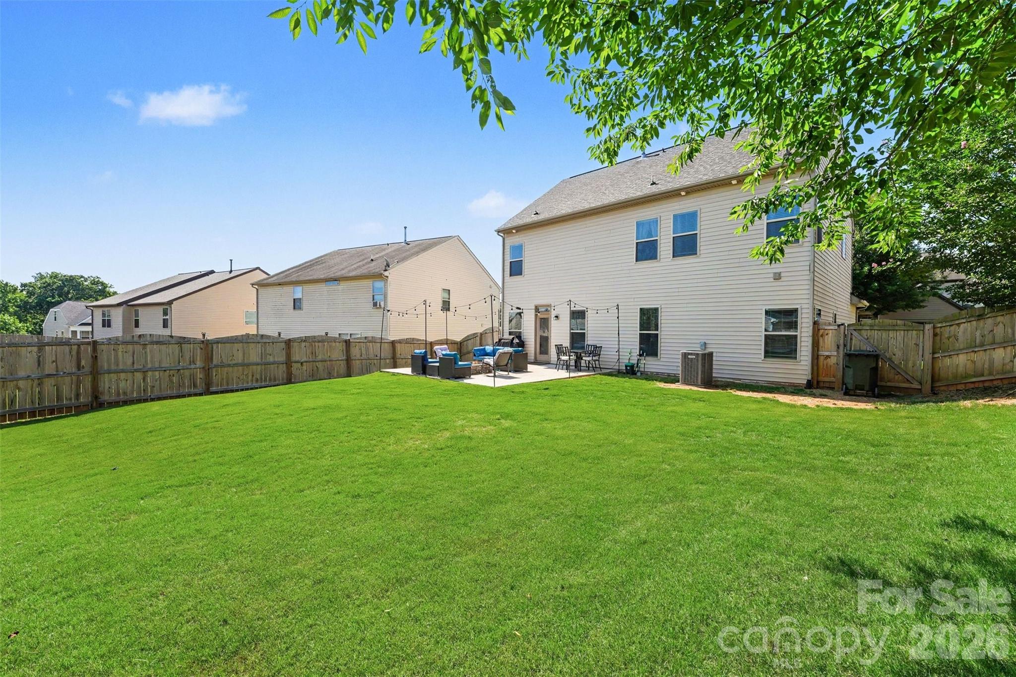 Curtis Pond - Residential