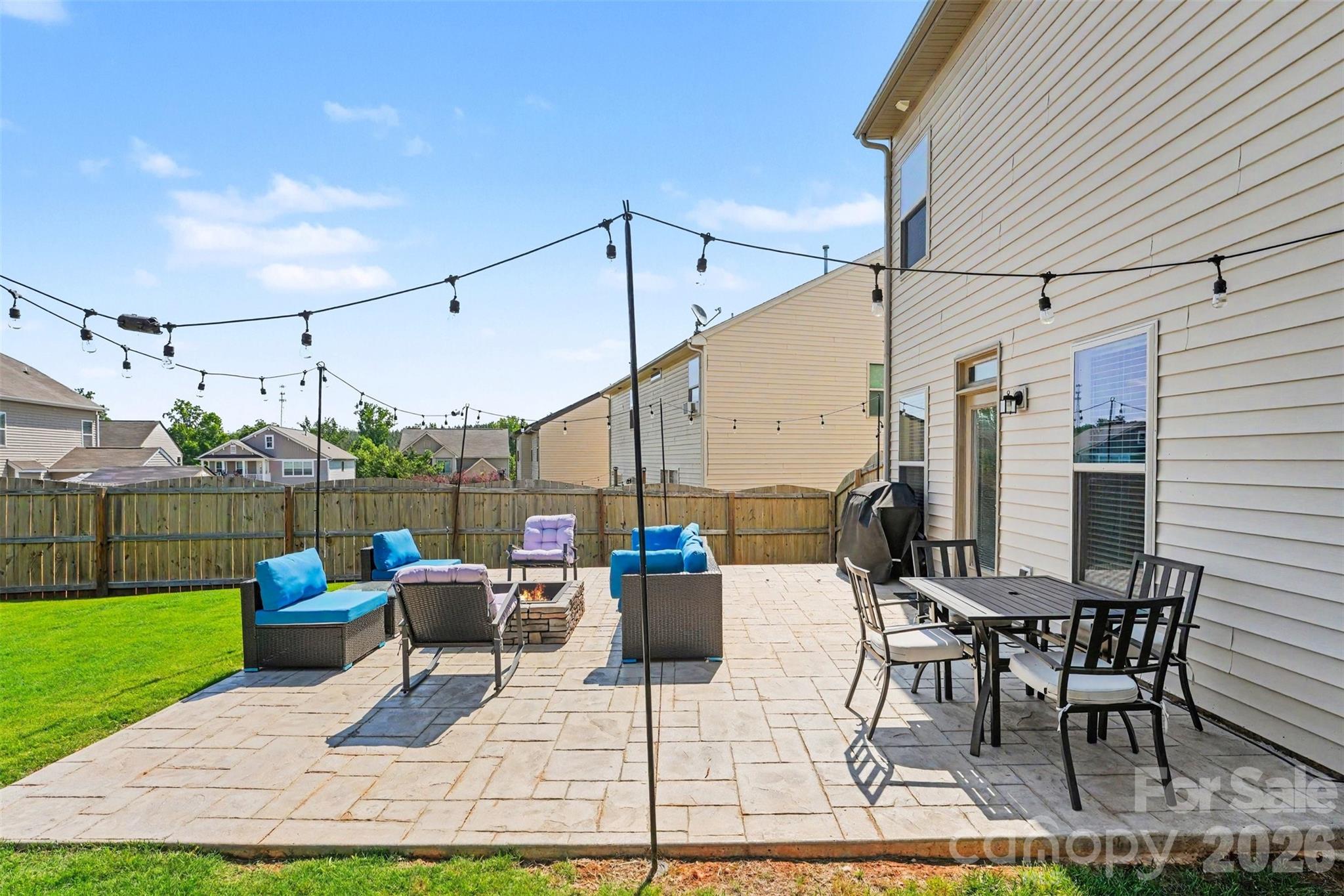 Curtis Pond - Residential