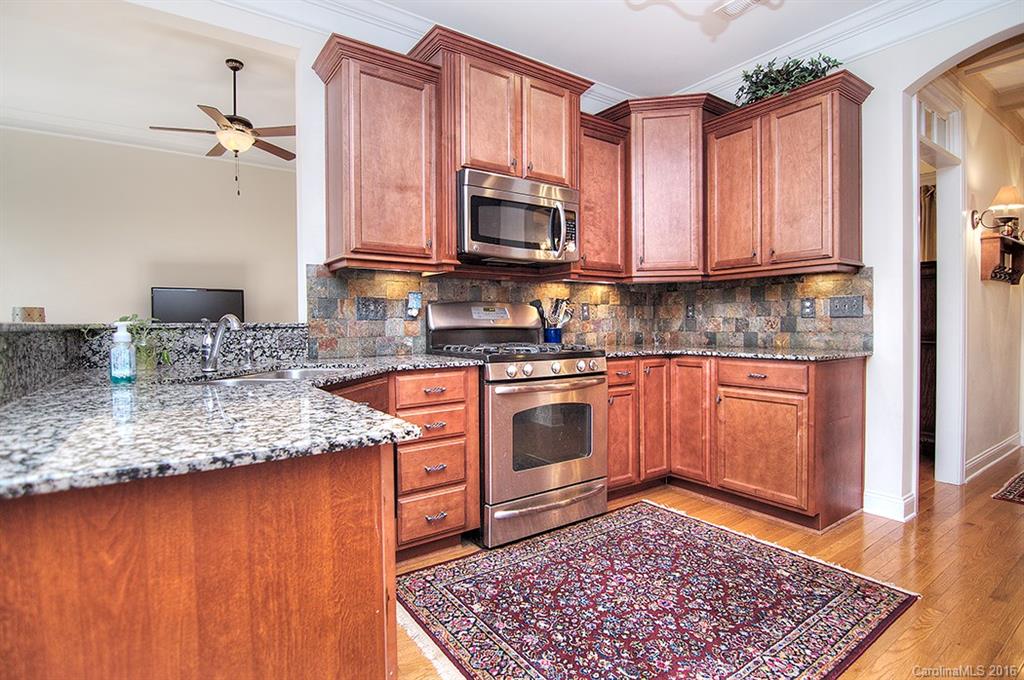 Tega Cay - Residential