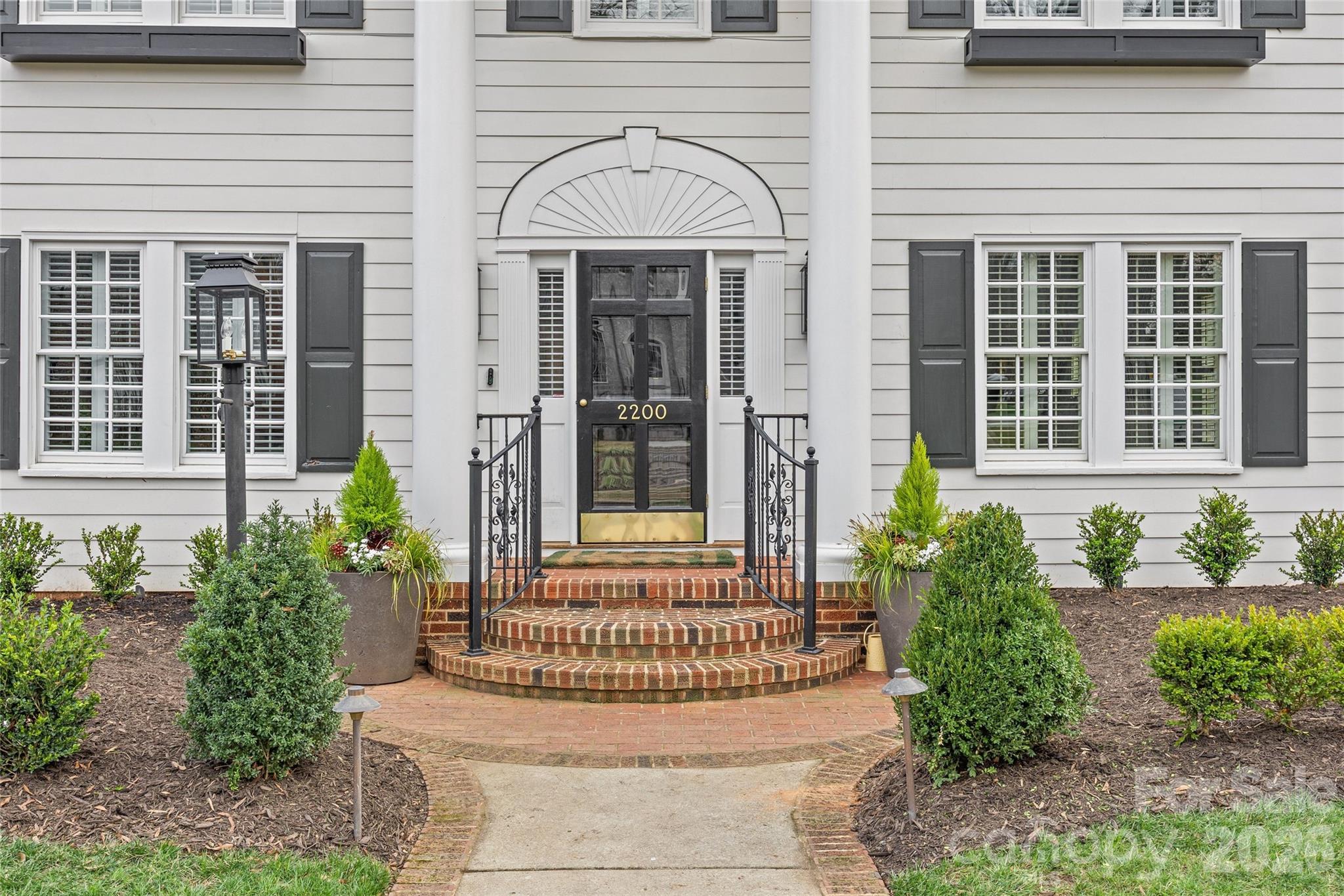 Myers Park - Residential