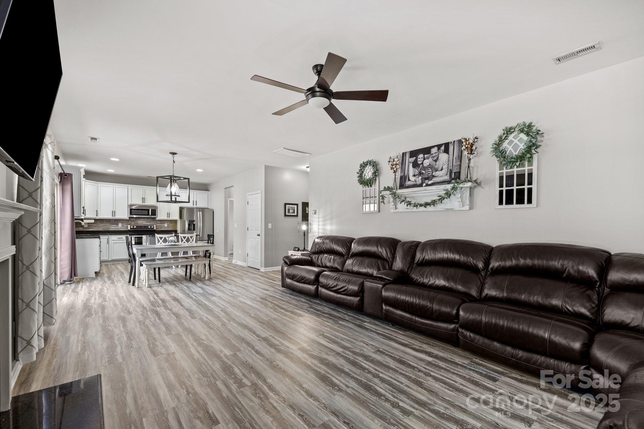 Ashley Glen - Residential