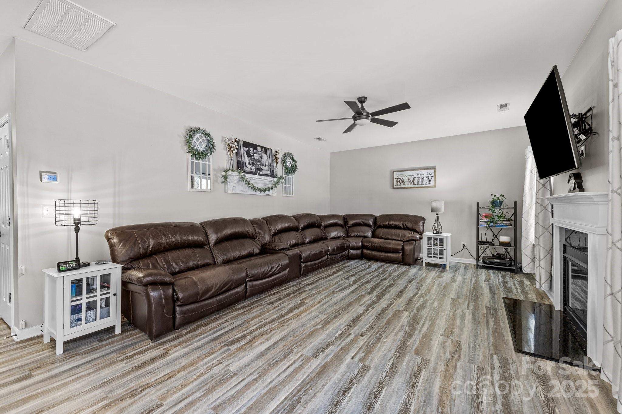 Ashley Glen - Residential