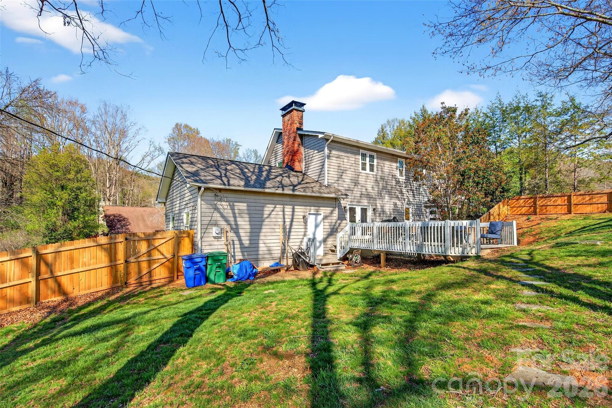 Charles Ridge - Residential