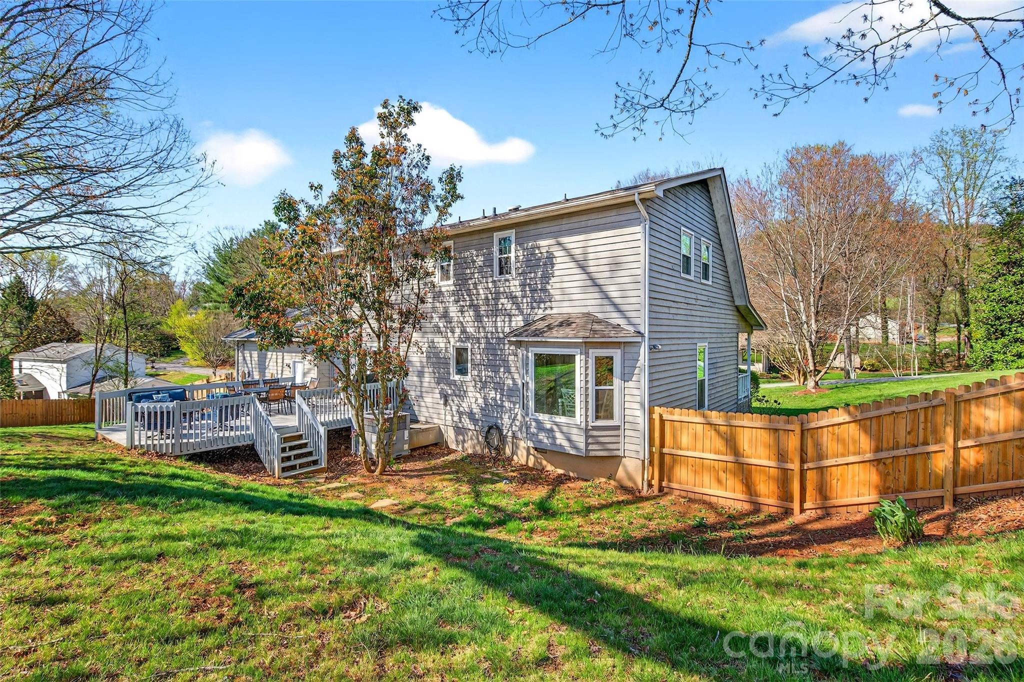 Charles Ridge - Residential