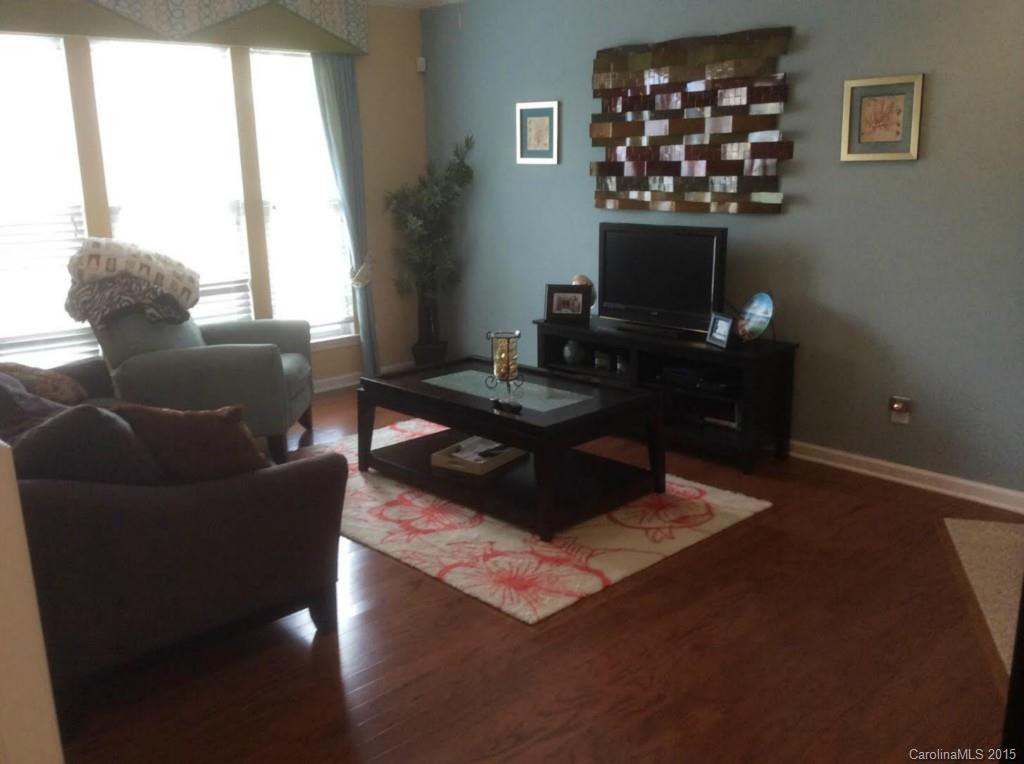 Baxter Village - Residential Lease