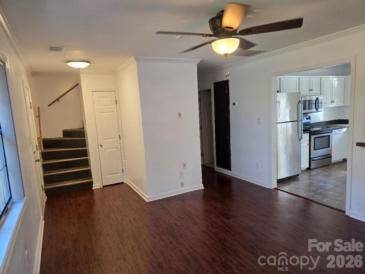 Green Meadows - Residential
