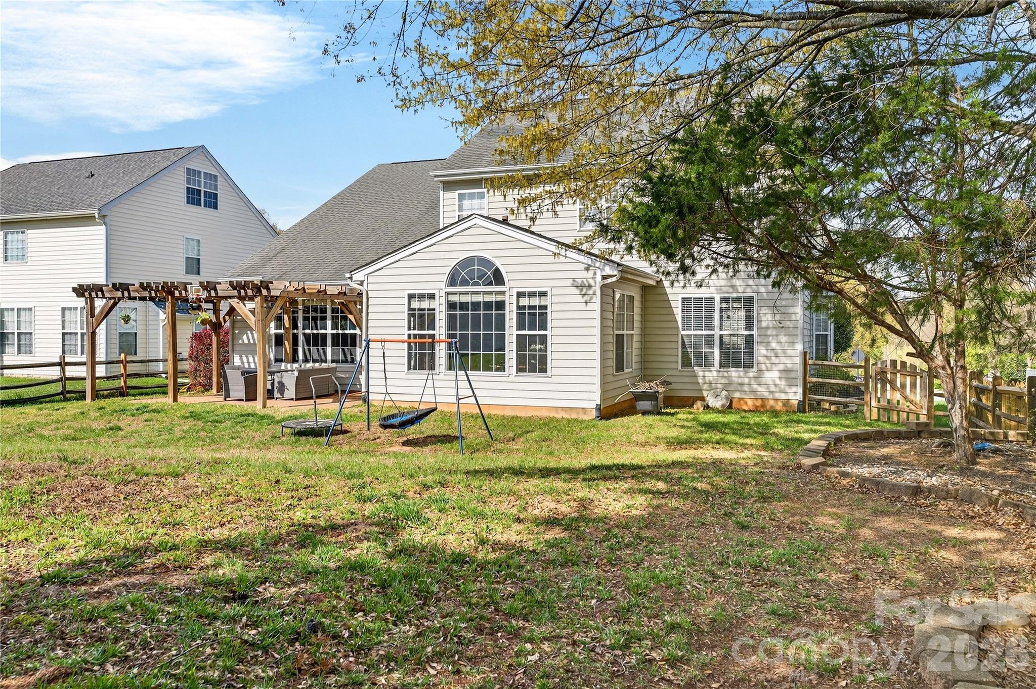Gates at Waterside - Residential
