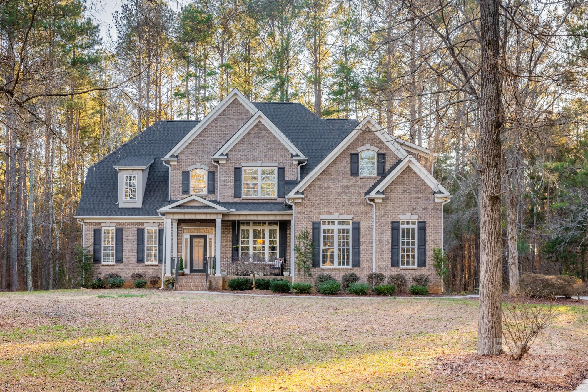 REGAL PINES - Residential