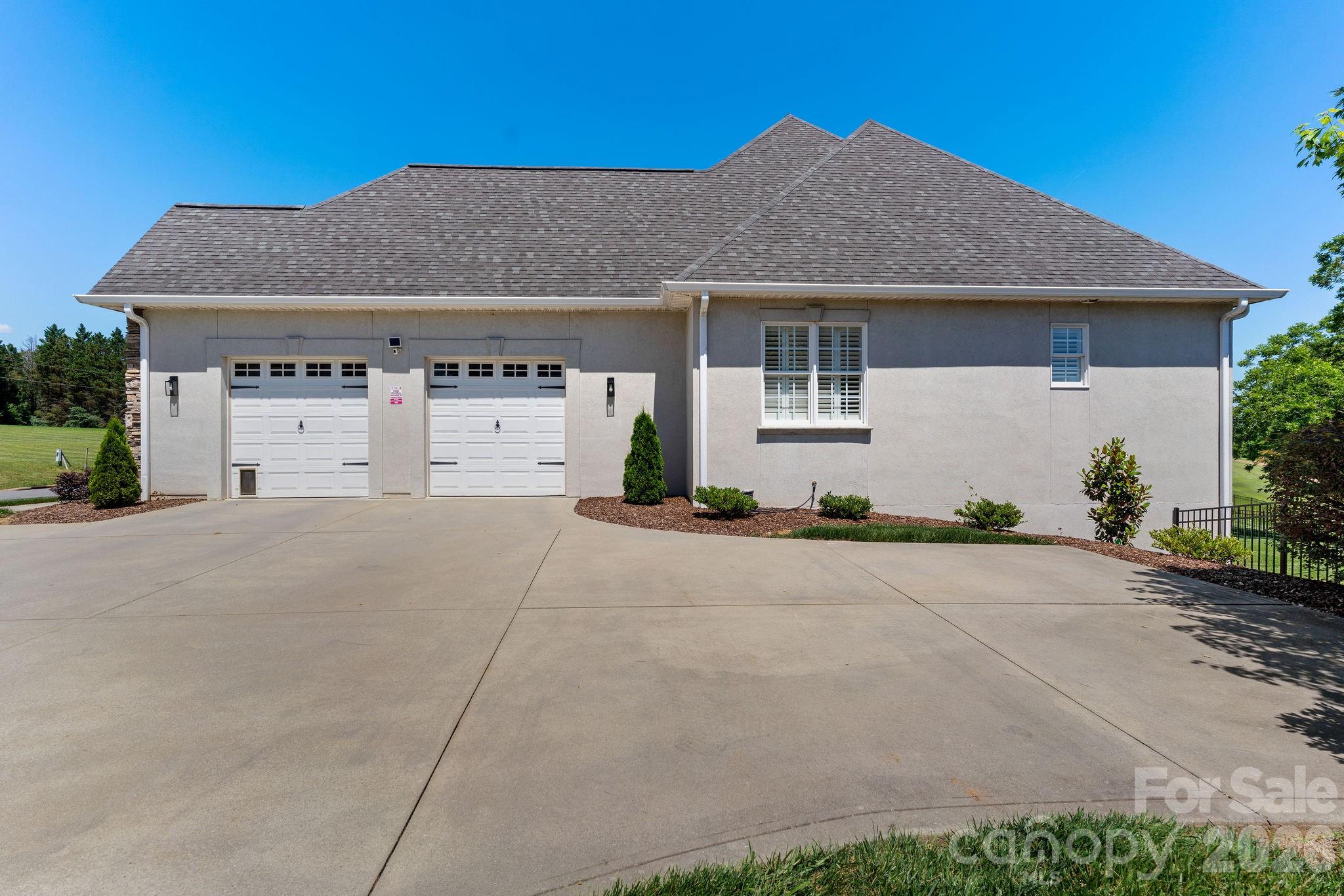 Deer Brook - Residential