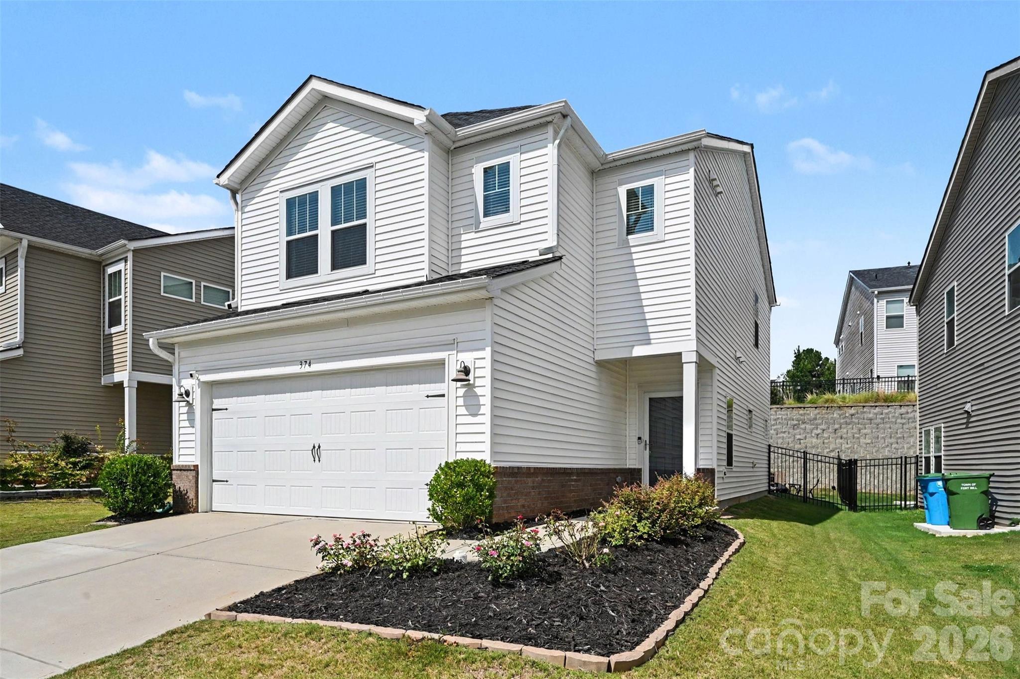 Anniston Chase - Residential