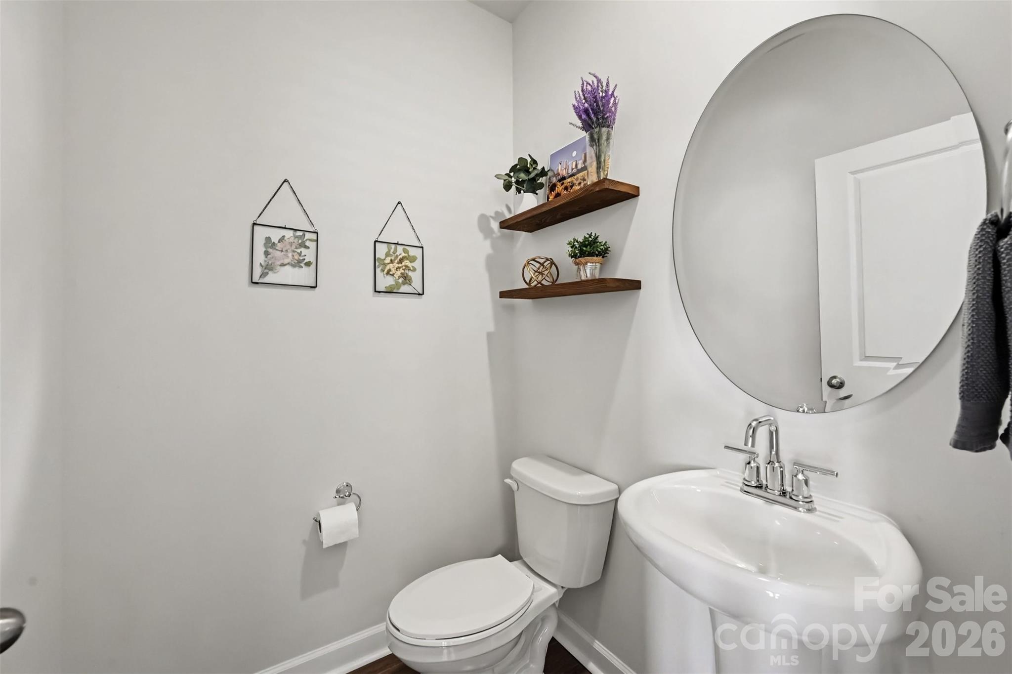 Anniston Chase - Residential