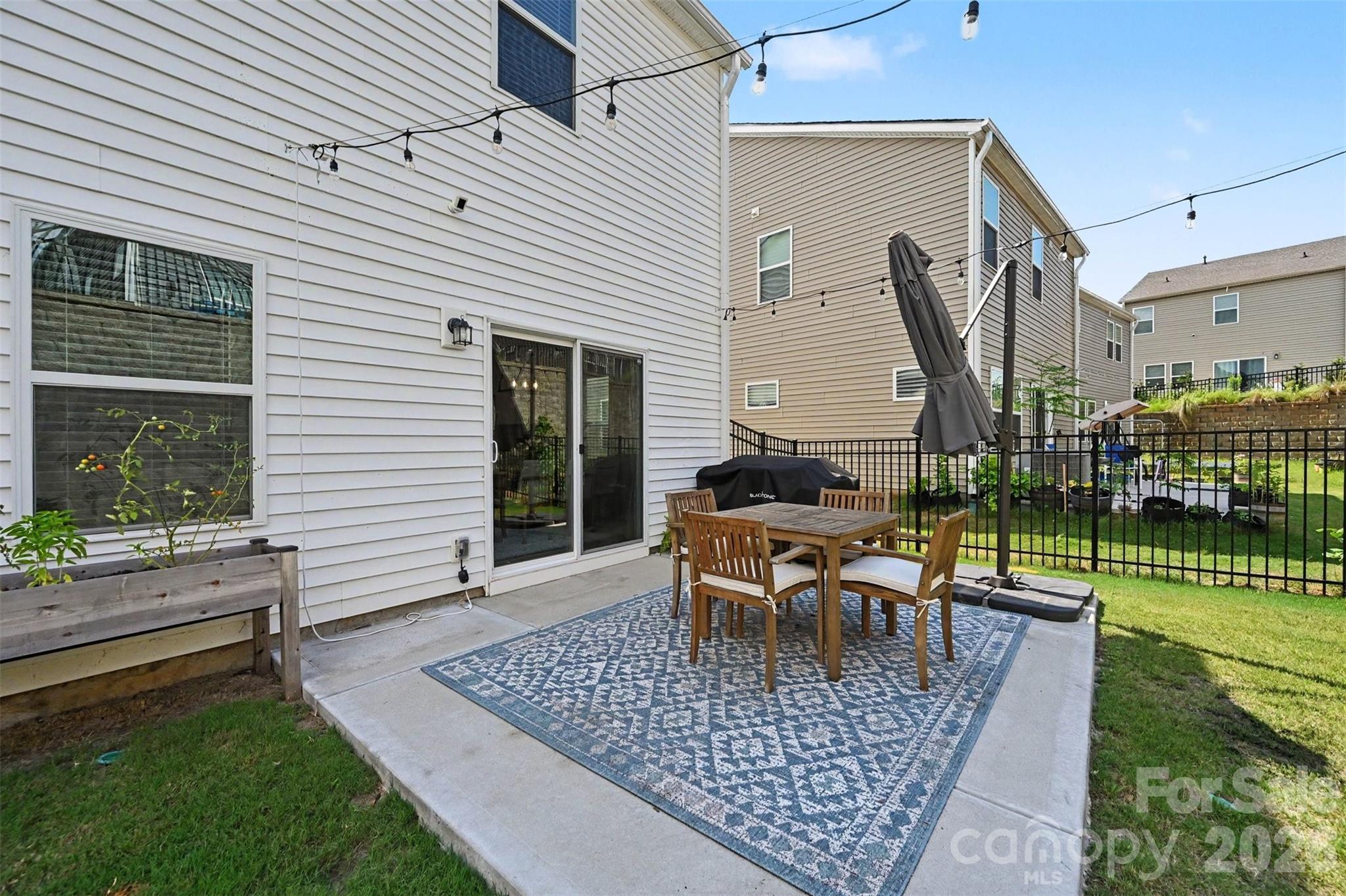 Anniston Chase - Residential