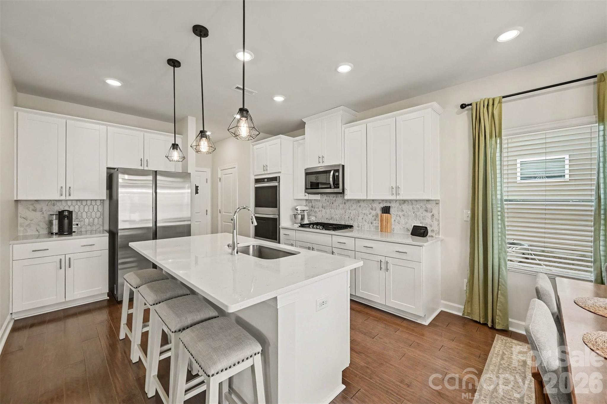 Anniston Chase - Residential