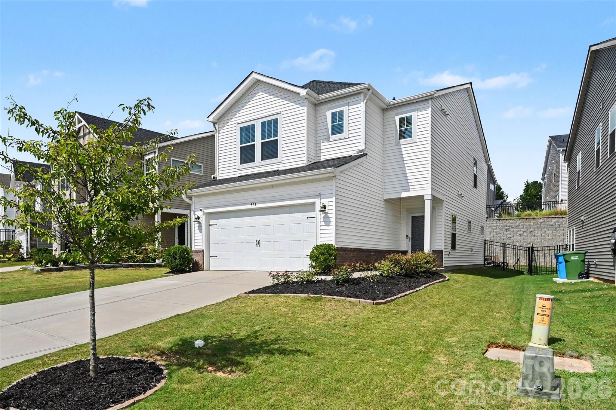 Anniston Chase - Residential