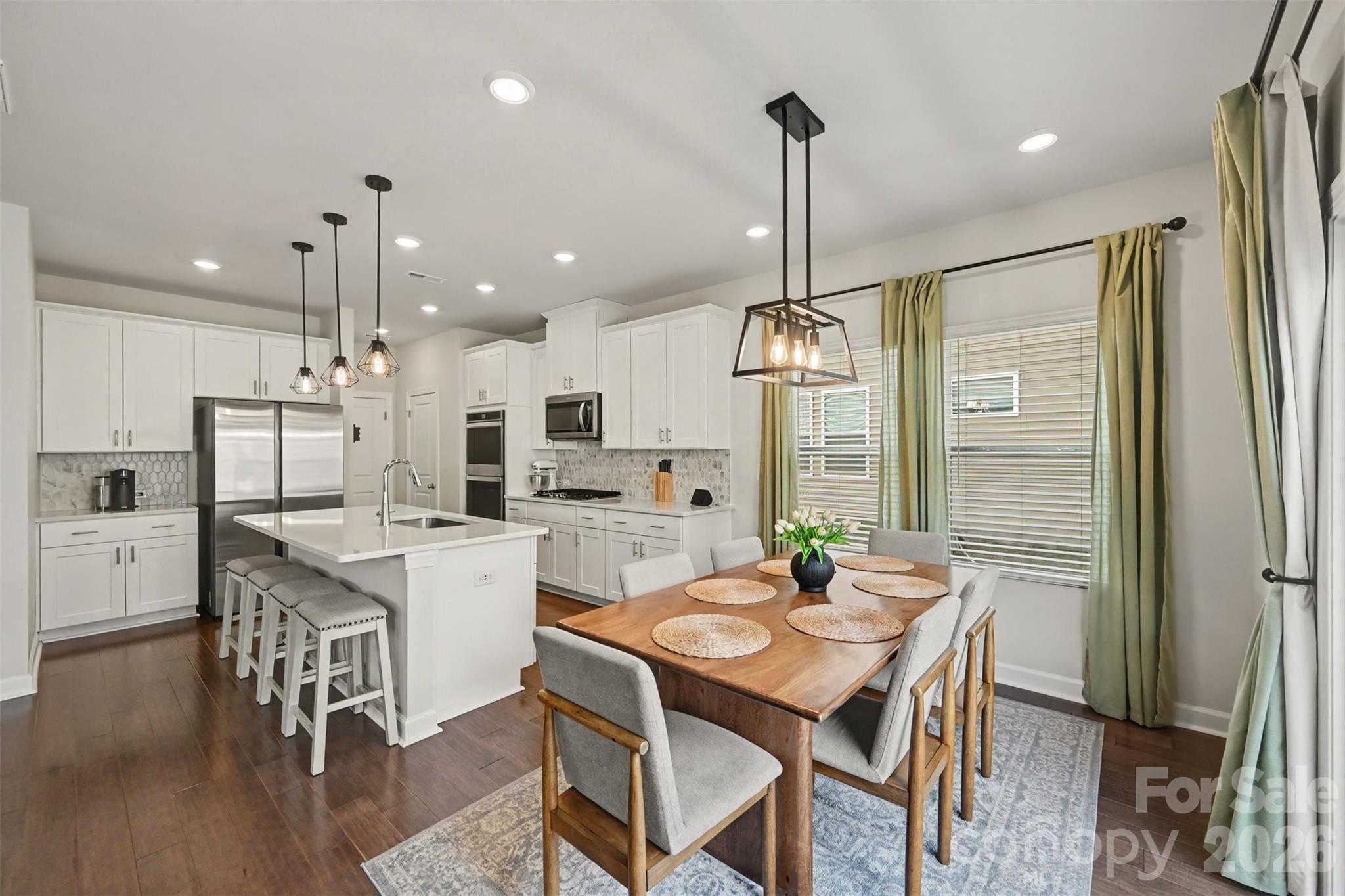 Anniston Chase - Residential
