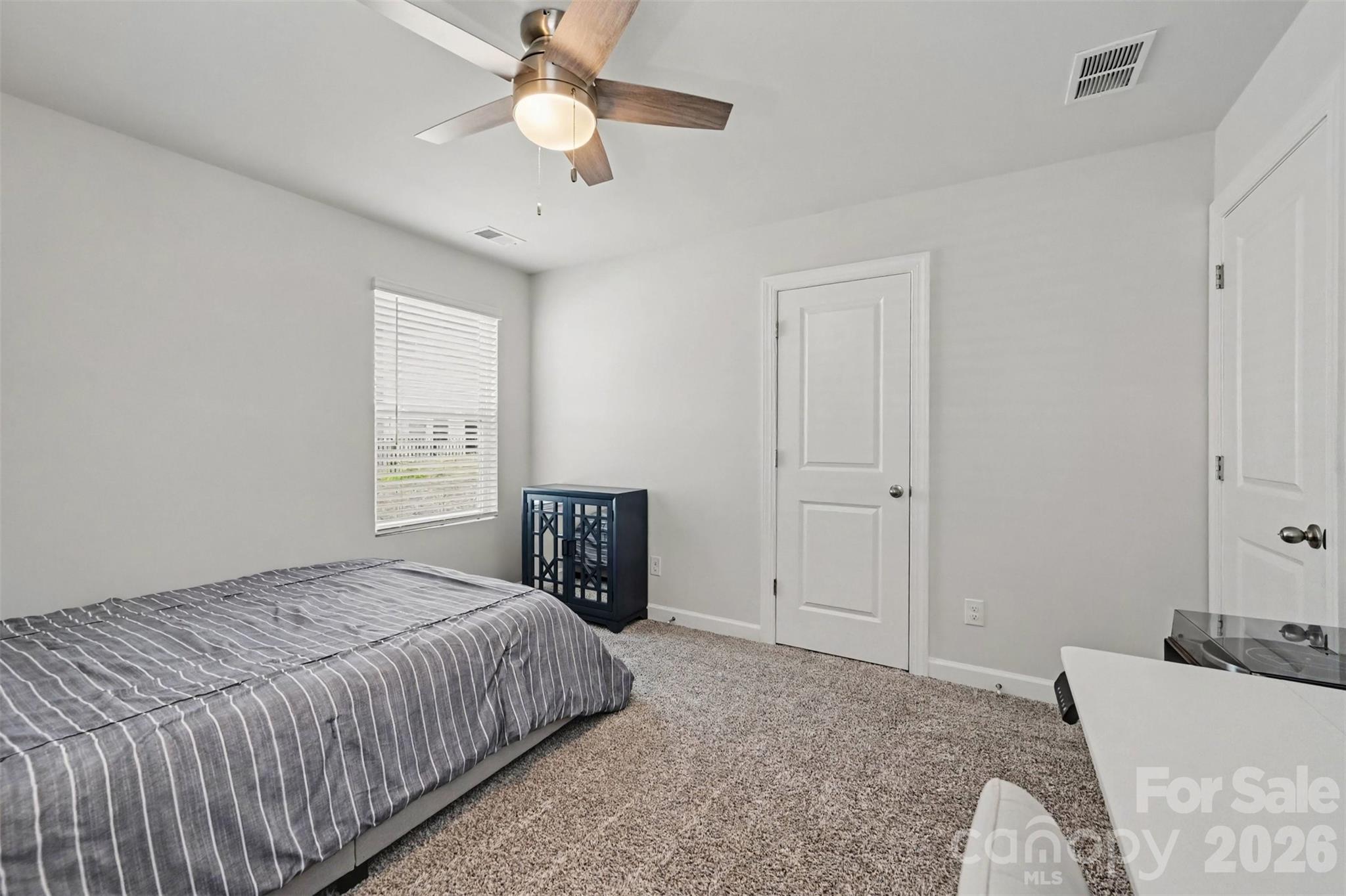 Anniston Chase - Residential