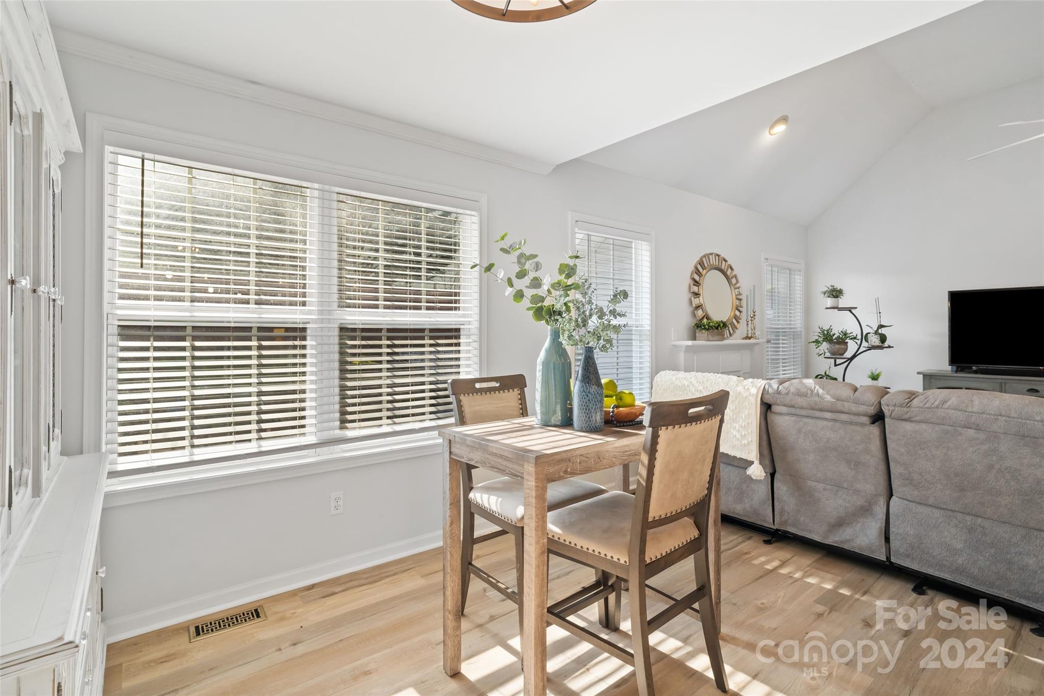 Steele Meadows - Residential