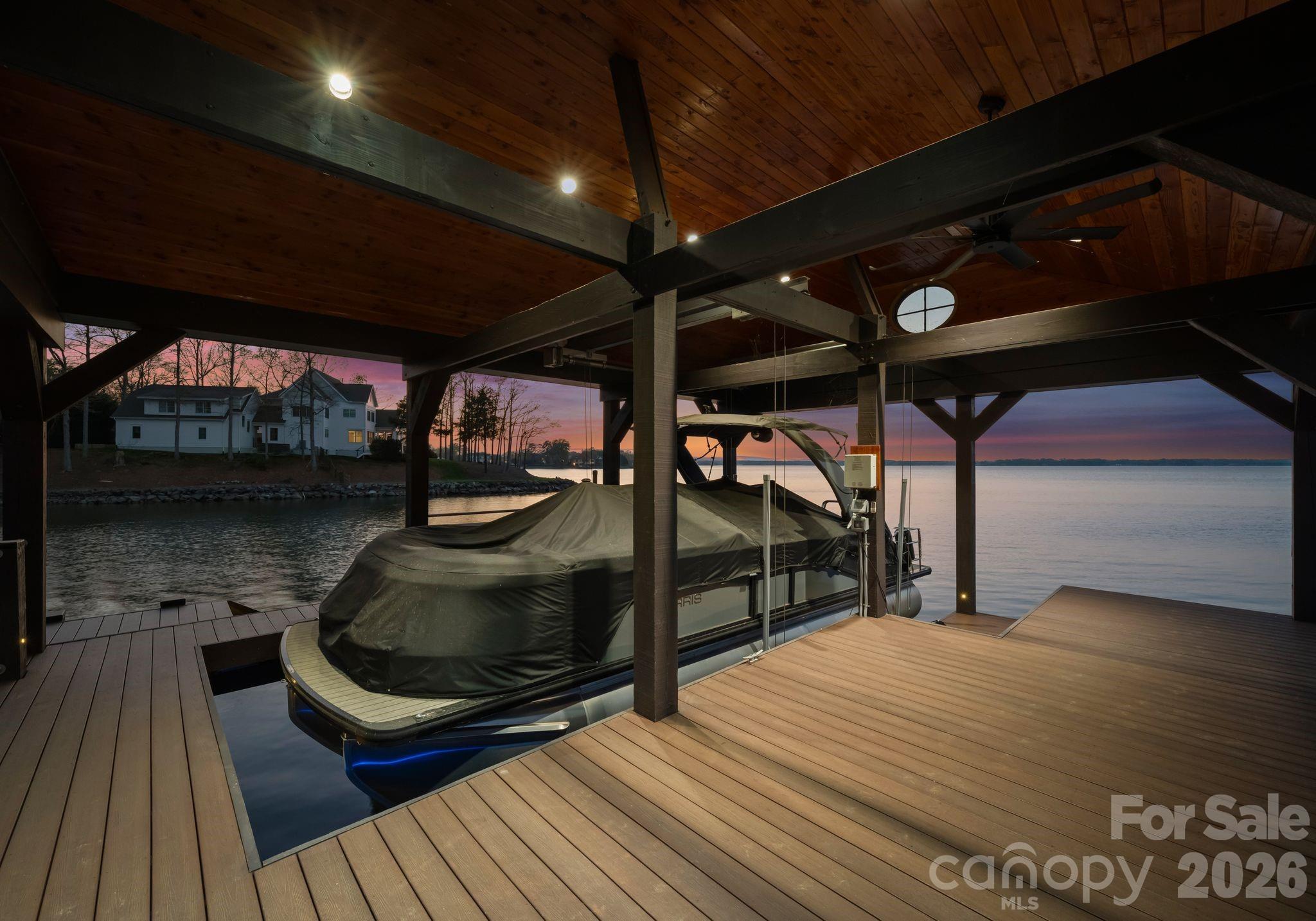 Pointe Regatta - Residential