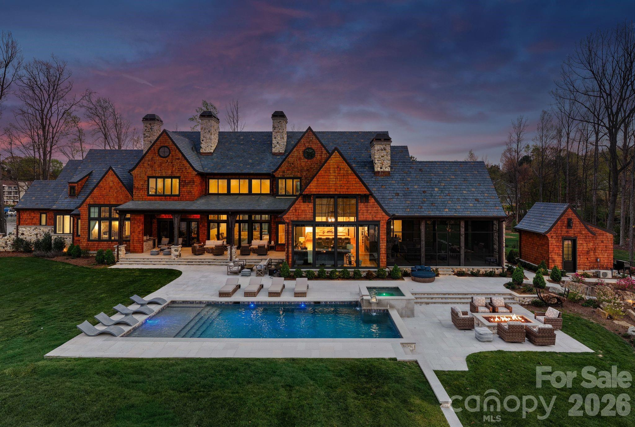Pointe Regatta - Residential