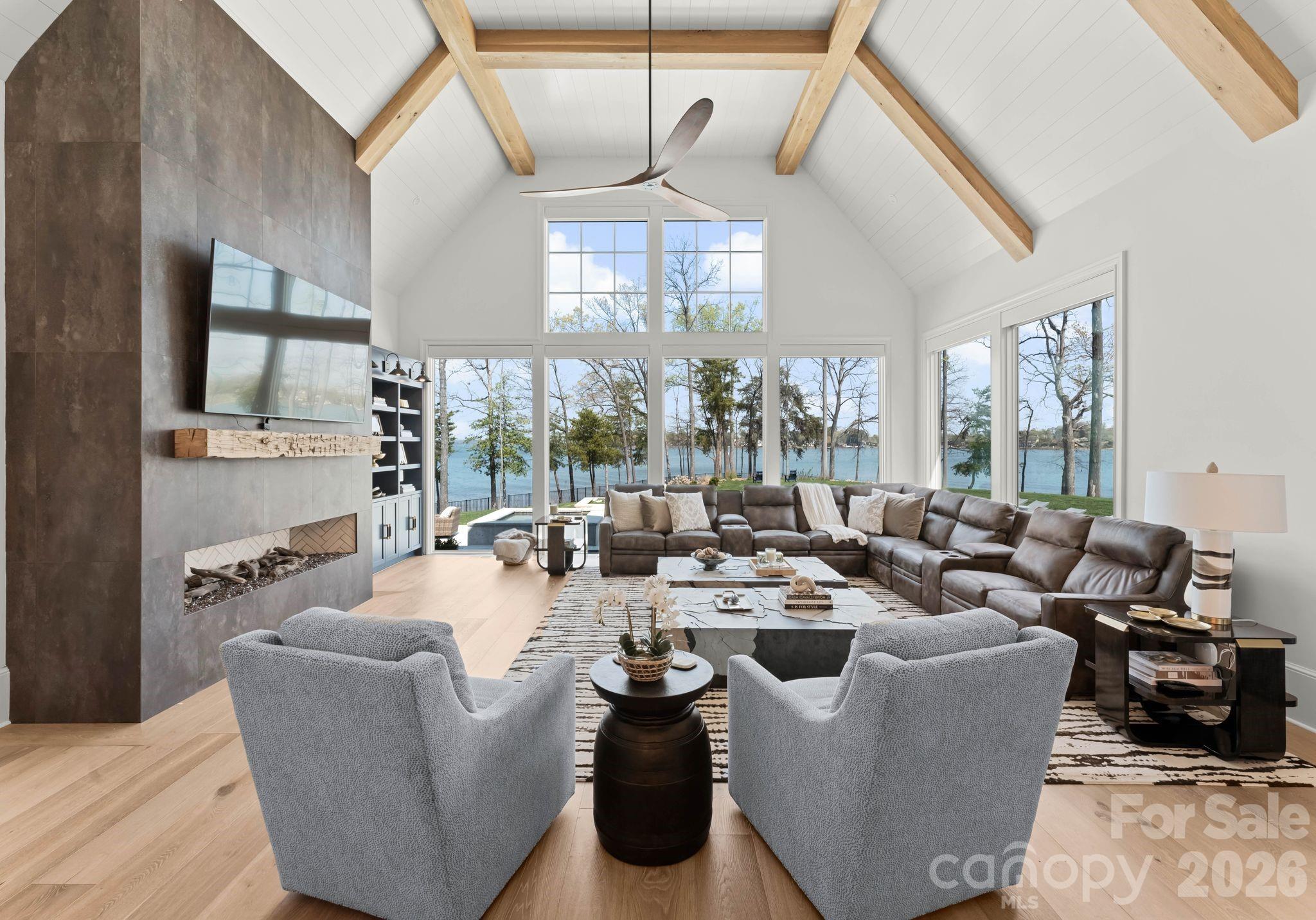 Pointe Regatta - Residential