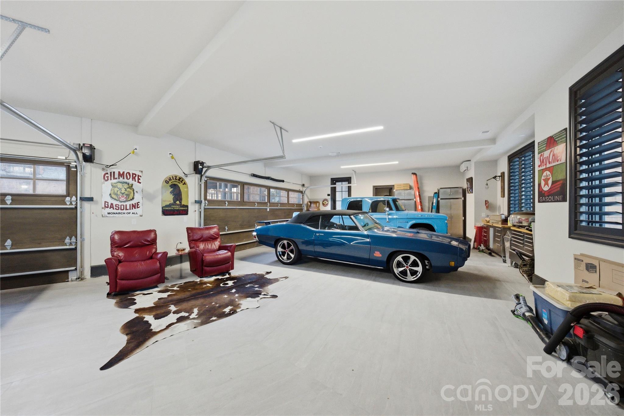 Pointe Regatta - Residential