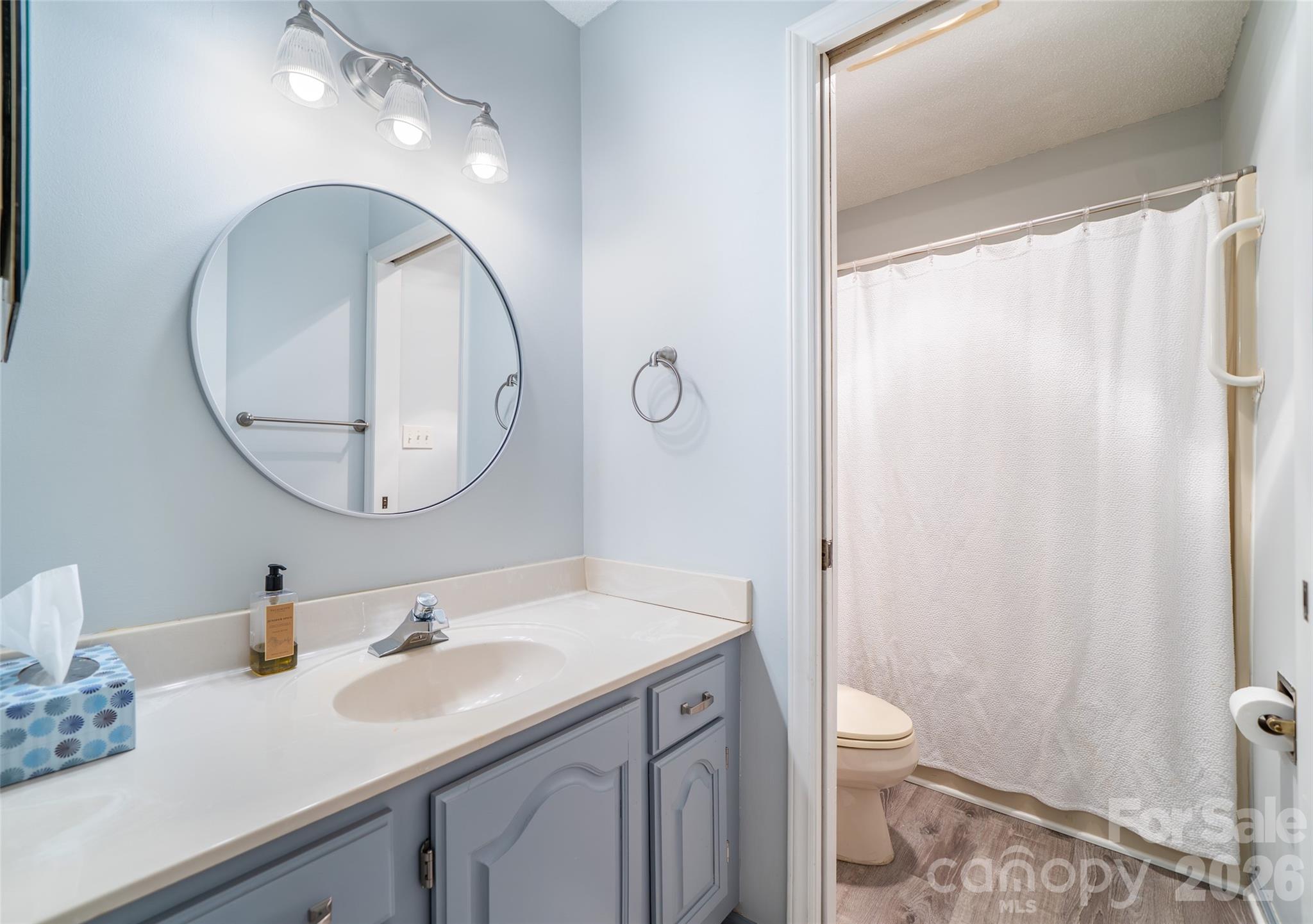 Pine Cliff Condominiums - Residential