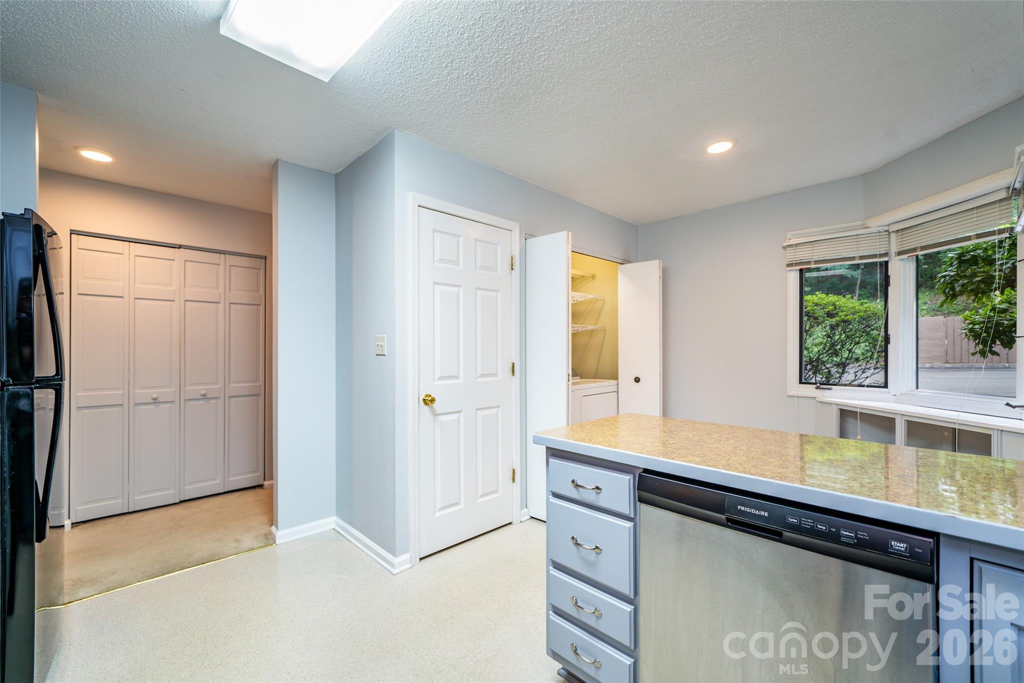 Pine Cliff Condominiums - Residential