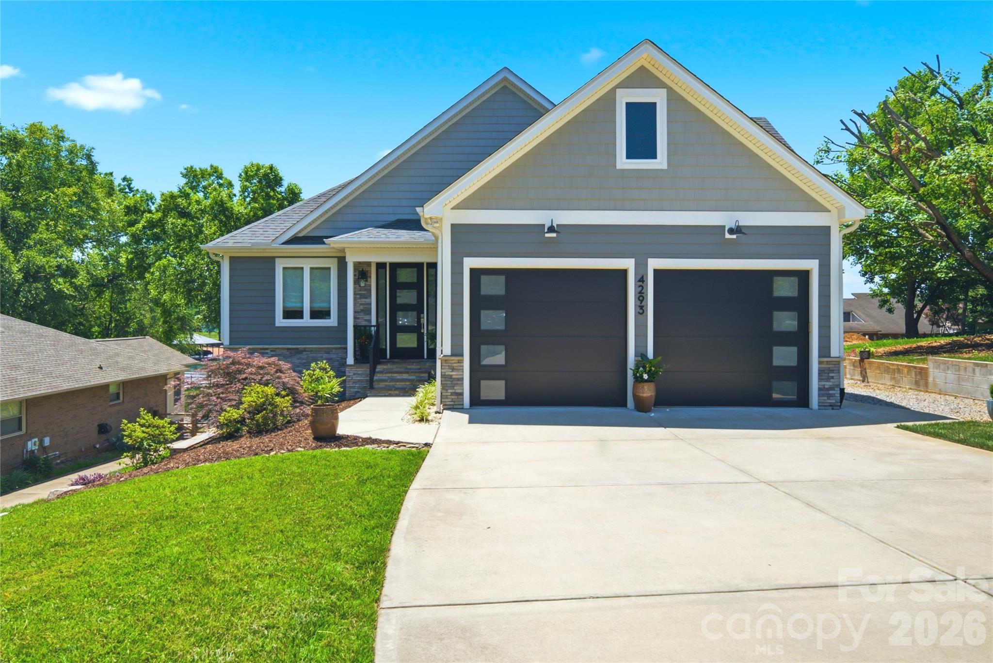 Colony Harbor - Residential