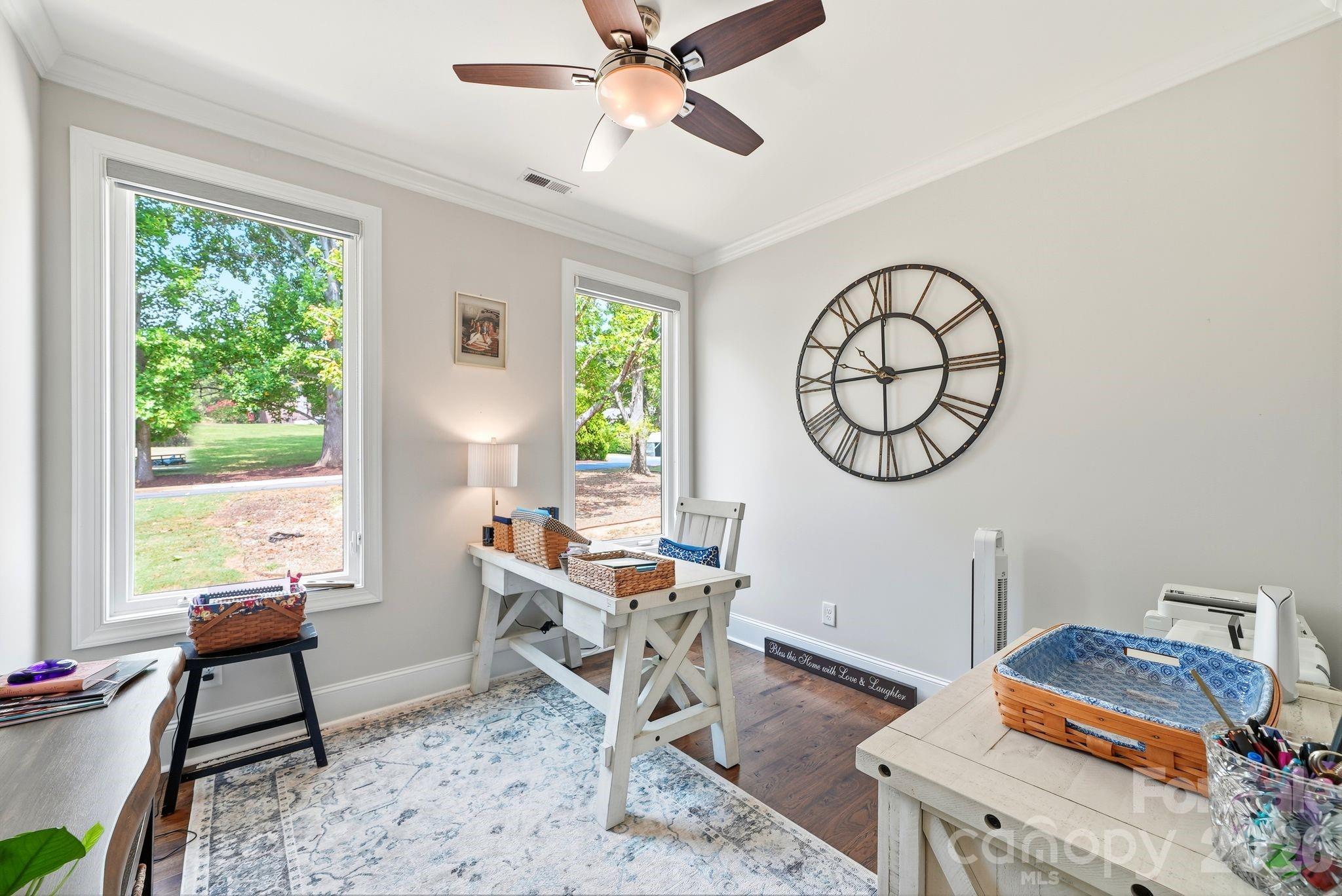 Colony Harbor - Residential
