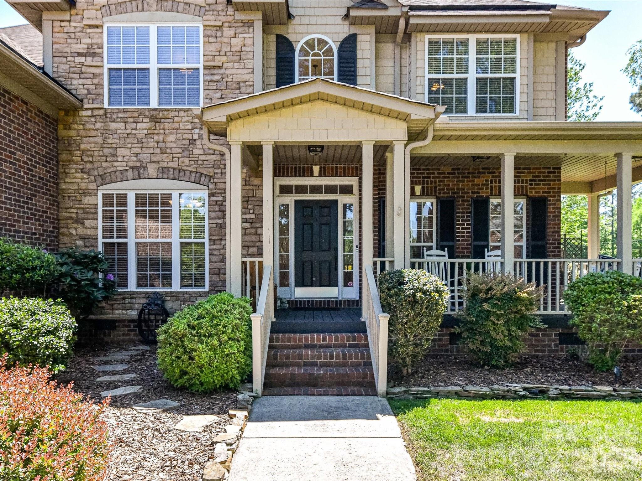 Tioga Pointe - Residential
