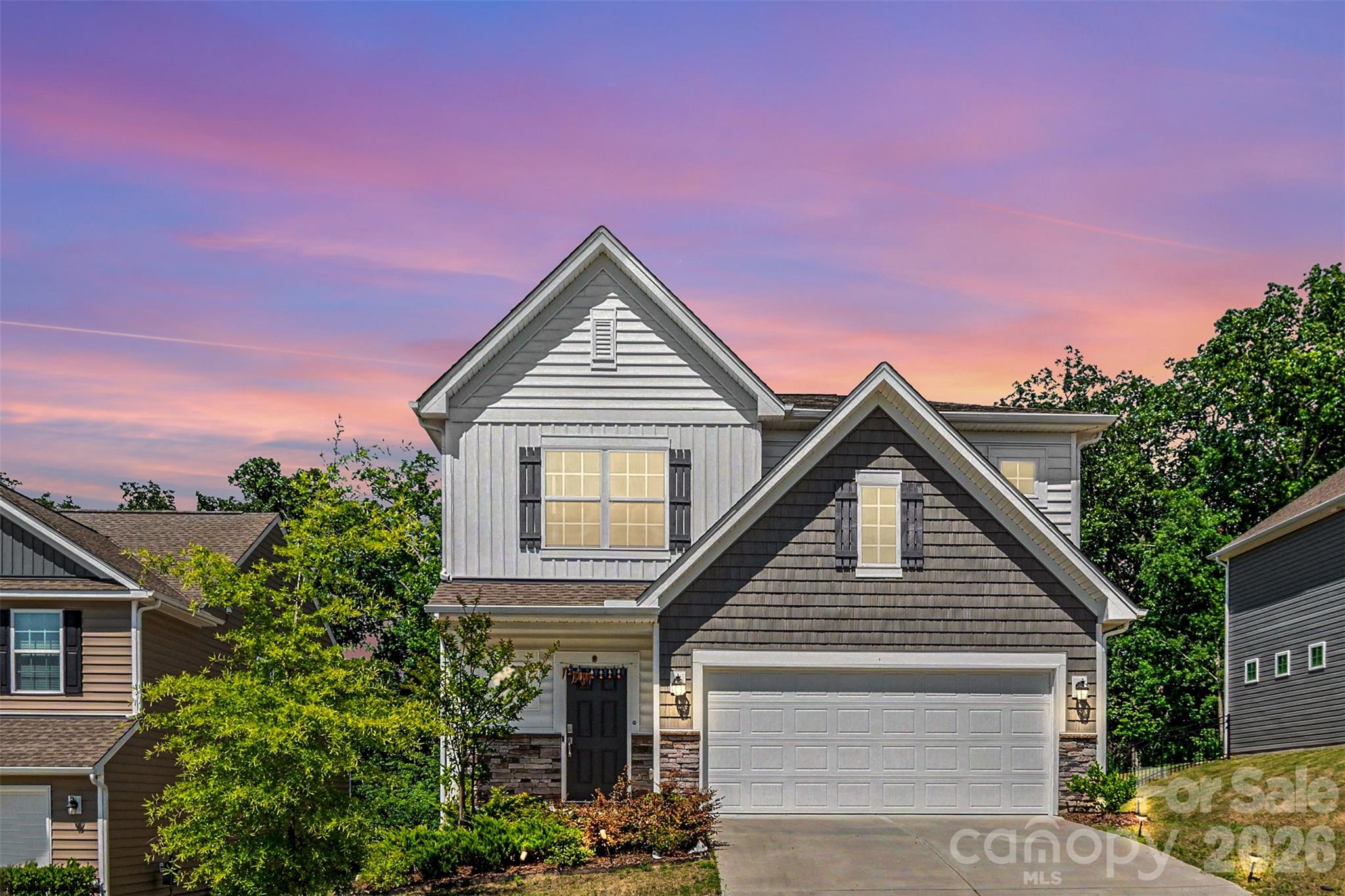 SELLER IS HIGHLY MOTIVATED!! (We have priced it below the comps and seller says bring an offer. We need to close by July 15th). Welcome to Brightwater! This beautifully maintained 4-bedroom, 2.5-bath home offers a functional open-concept floor plan with stylish finishes and plenty of space for everyday living and entertaining. The main level features durable LVP flooring throughout, a spacious living area, and a well-appointed kitchen complete with beautiful quartz countertops, ample cabinet storage, and great flow for gathering with family and friends.
The primary bedroom is conveniently located on the main level and features a private ensuite bath with tile flooring and a large walk-in closet. There is also a half bath for guests located on the main floor.
Upstairs, you’ll find a large bonus/flex space, three additional bedrooms, and a full tile floor bath, with comfortable carpet flooring throughout.
Step outside to enjoy the backyard entertaining space that backs up to trees, offering added privacy and a peaceful setting. Additional features include an attached 2-car garage and driveway parking. Washer, dryer, refrigerator, Ring doorbell, and cameras will convey with the home.
Situated in the Steele Creek/Palisades area of Charlotte, with easy access to I-77 and I-485, and within close proximity to Lake Wylie, Rivergate Shopping center and Charlotte Premium Outlets.