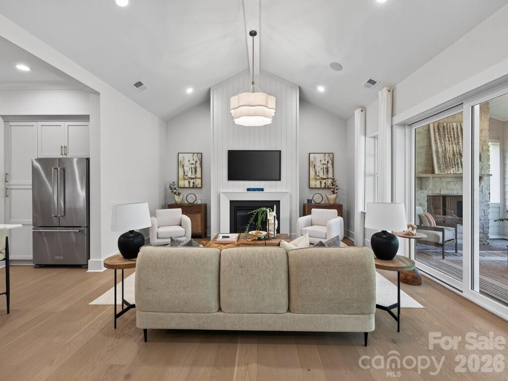 McLean - South Shore - Residential